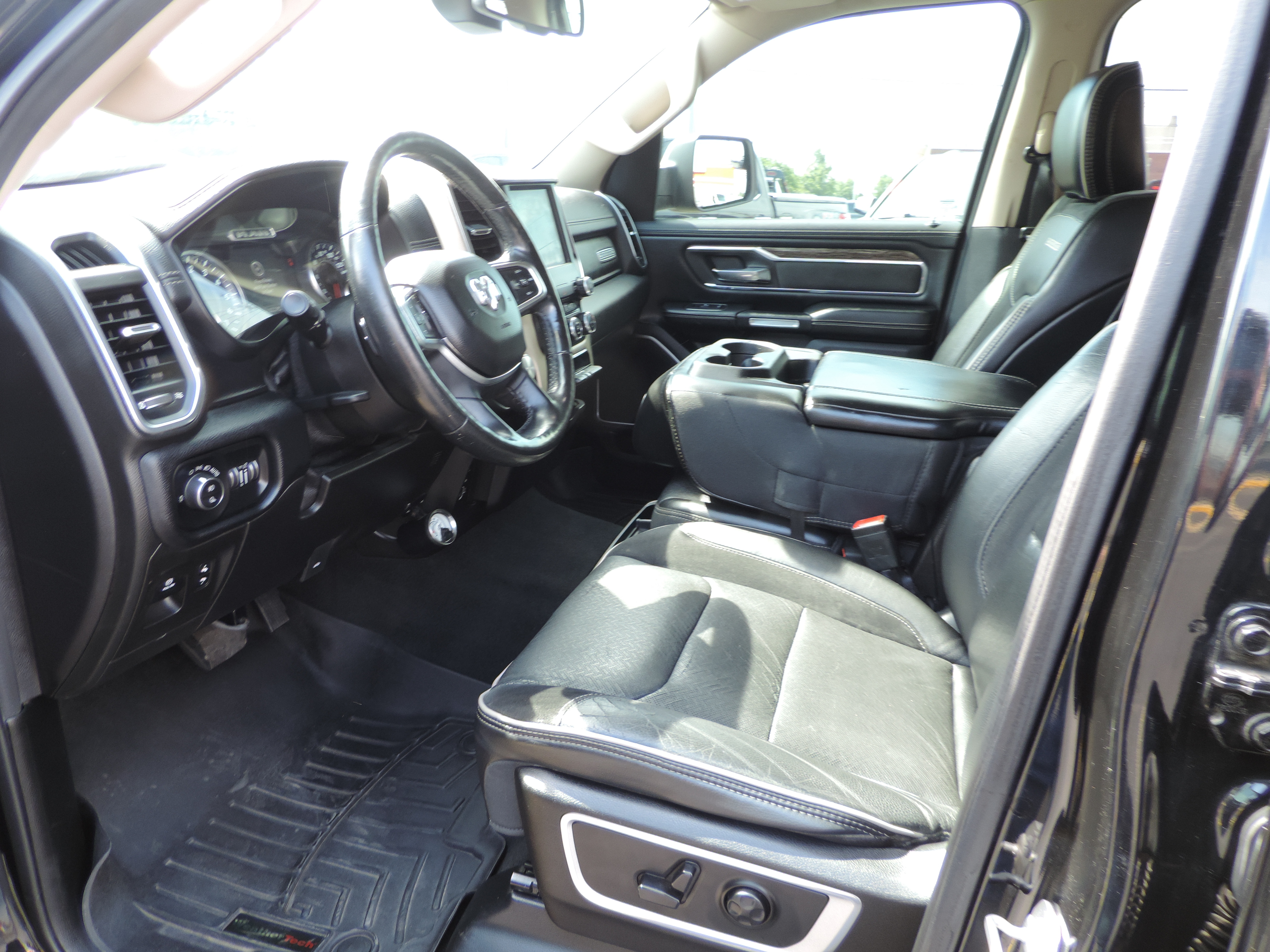 2019 RAM Ram 1500 Pickup Laramie - Photo 6