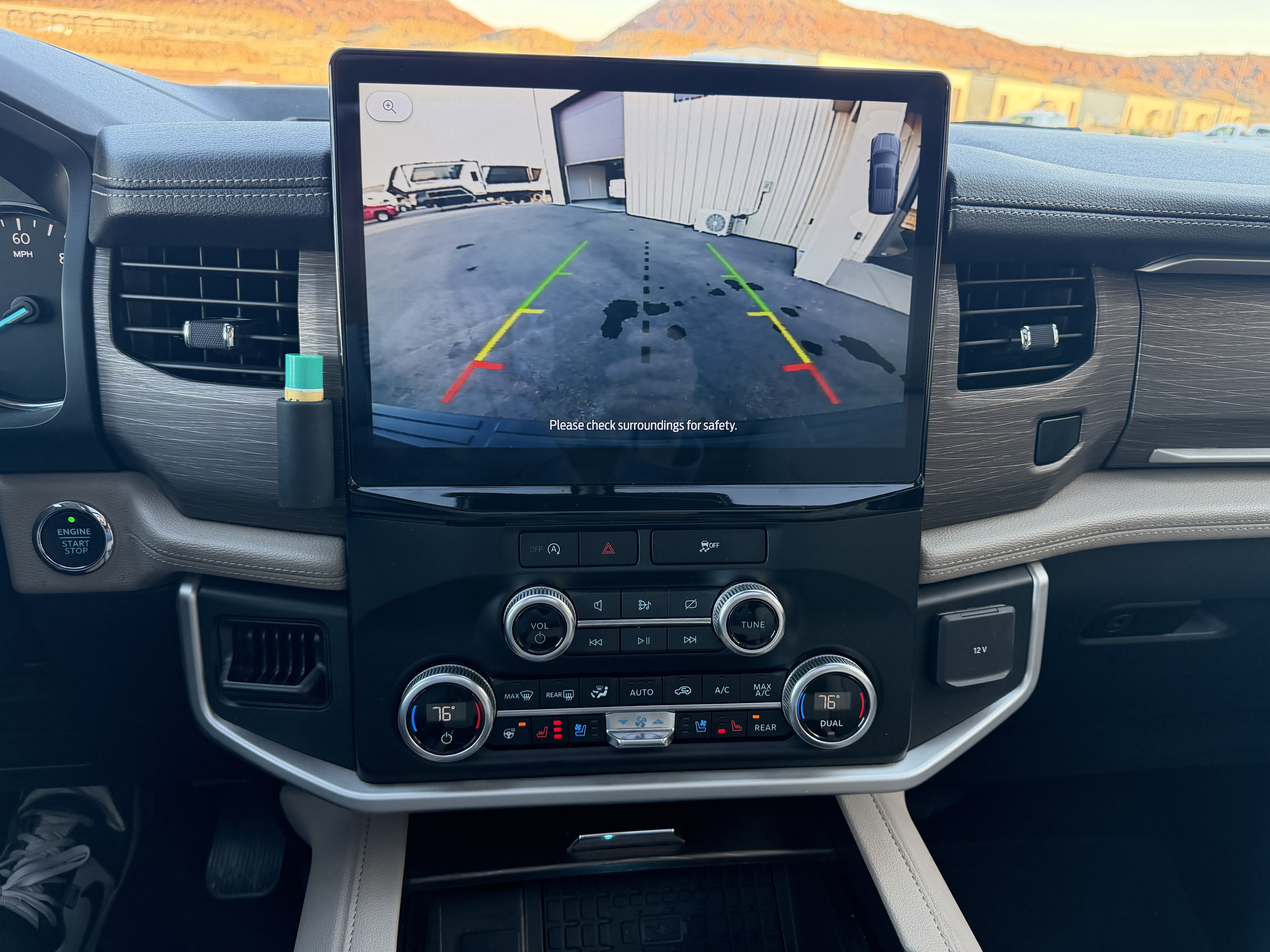 2024 Ford Expedition Limited - Photo 17