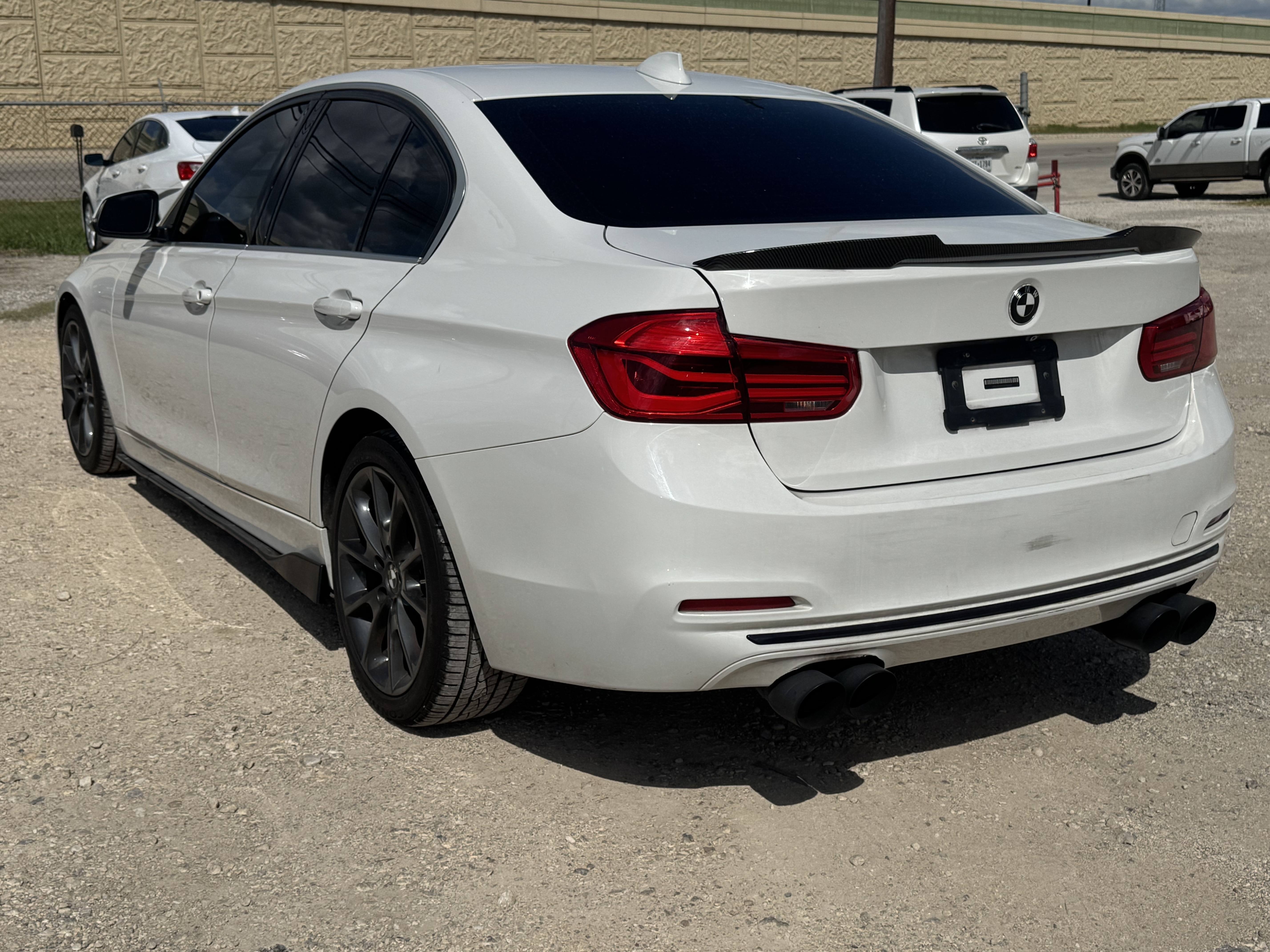 2018 BMW 3 Series 330i - Photo 7