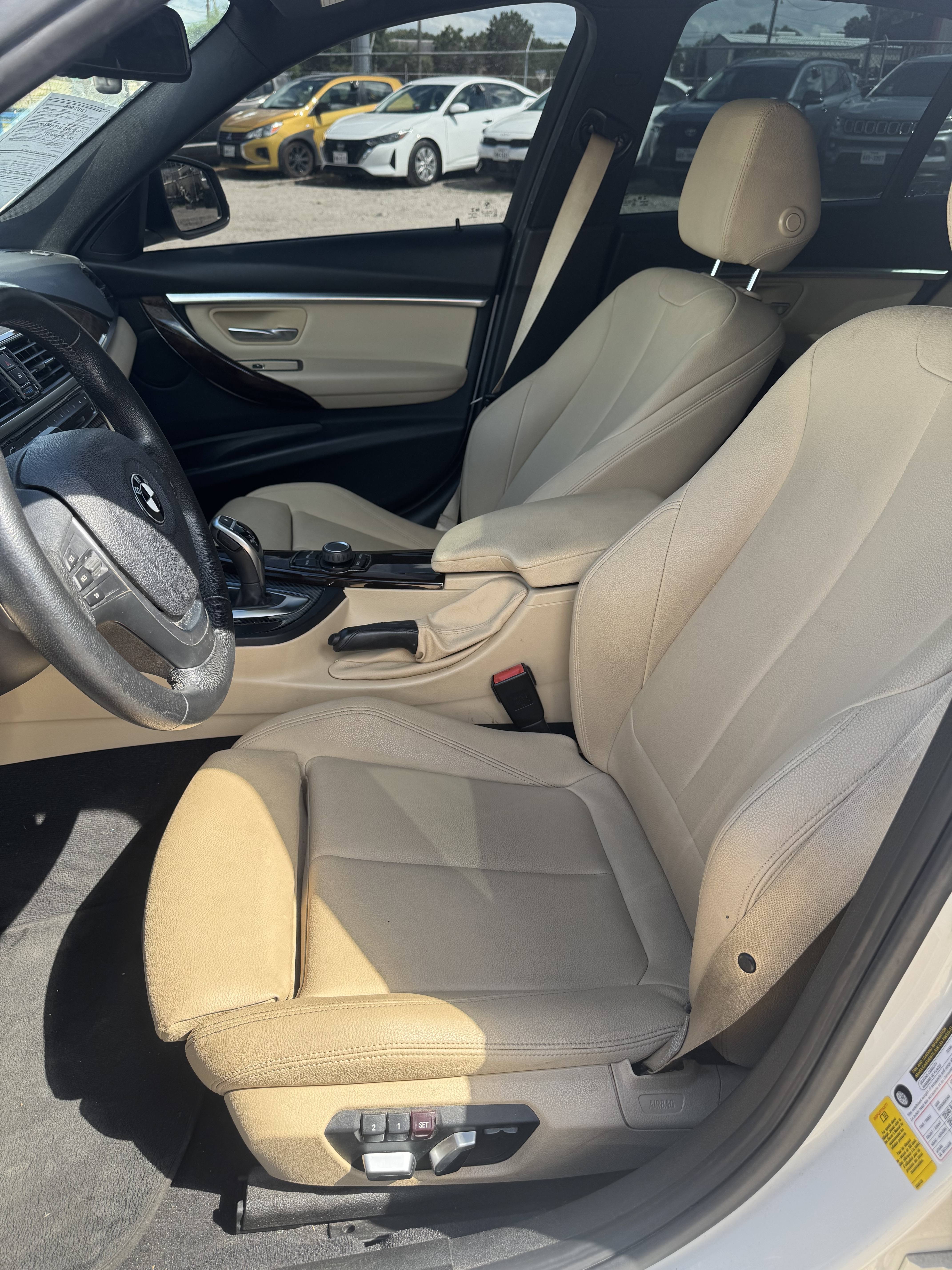 2018 BMW 3 Series 330i - Photo 9