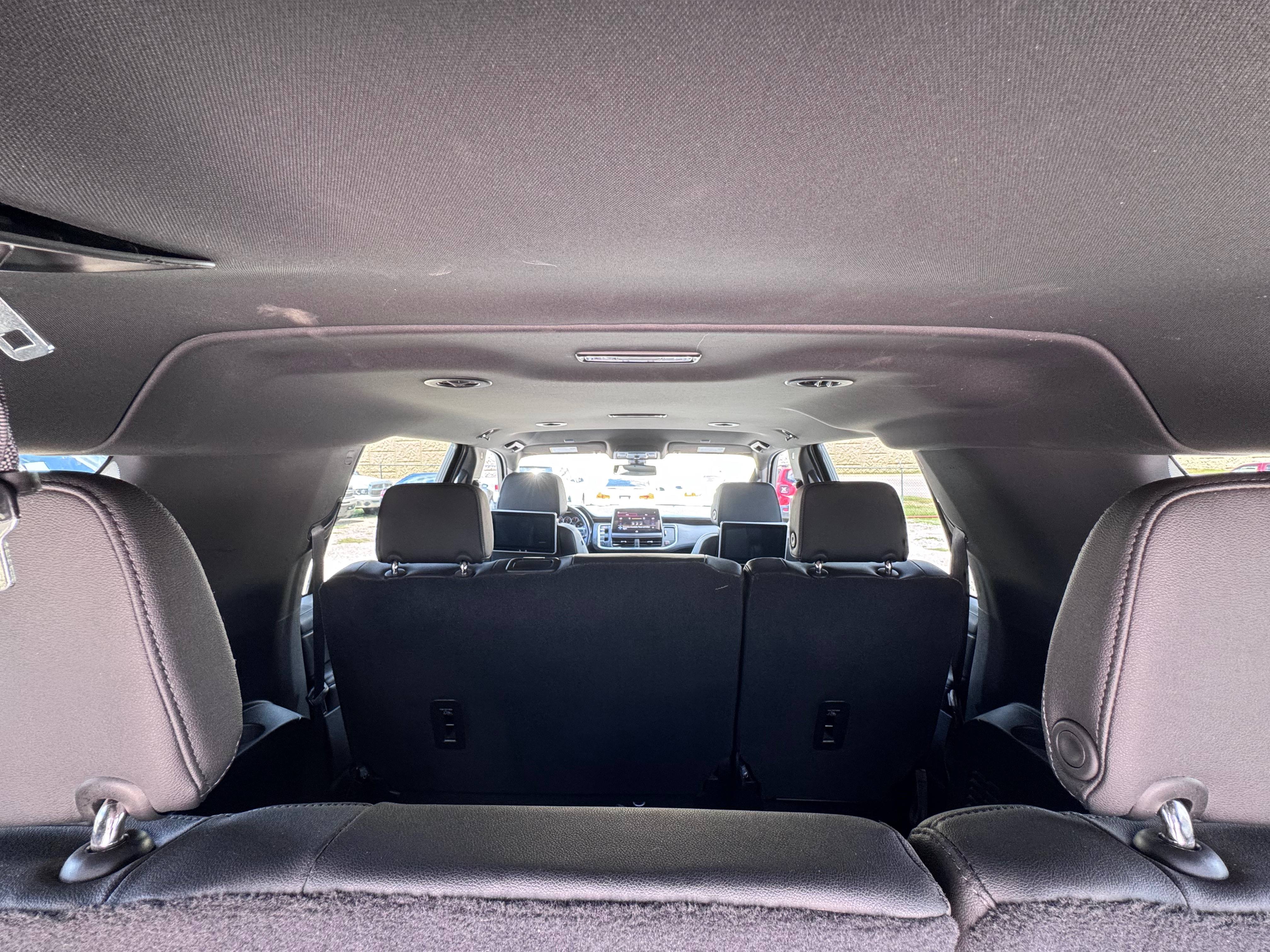 2021 Chevrolet Suburban LT - Photo 9