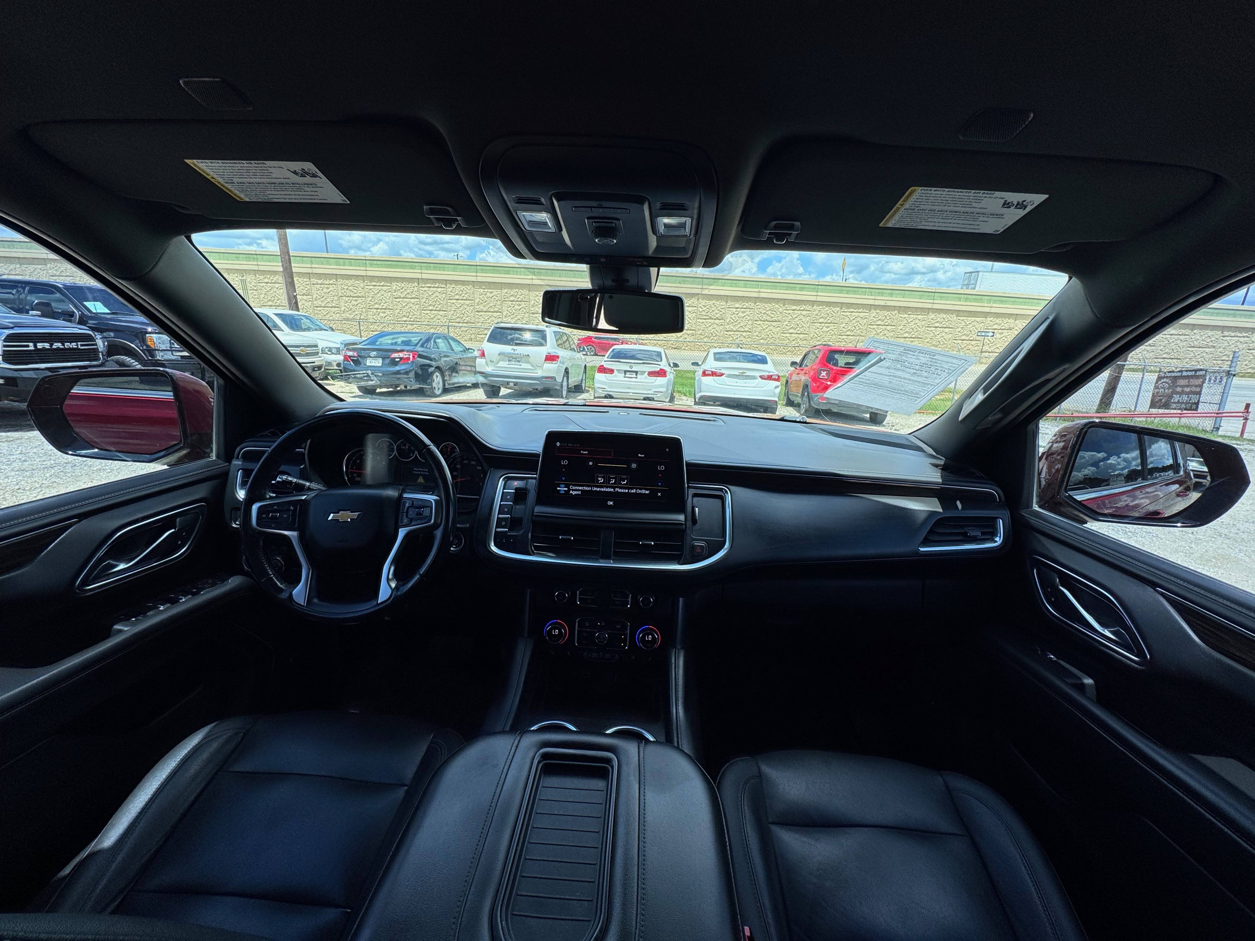 2021 Chevrolet Suburban LT - Photo 13