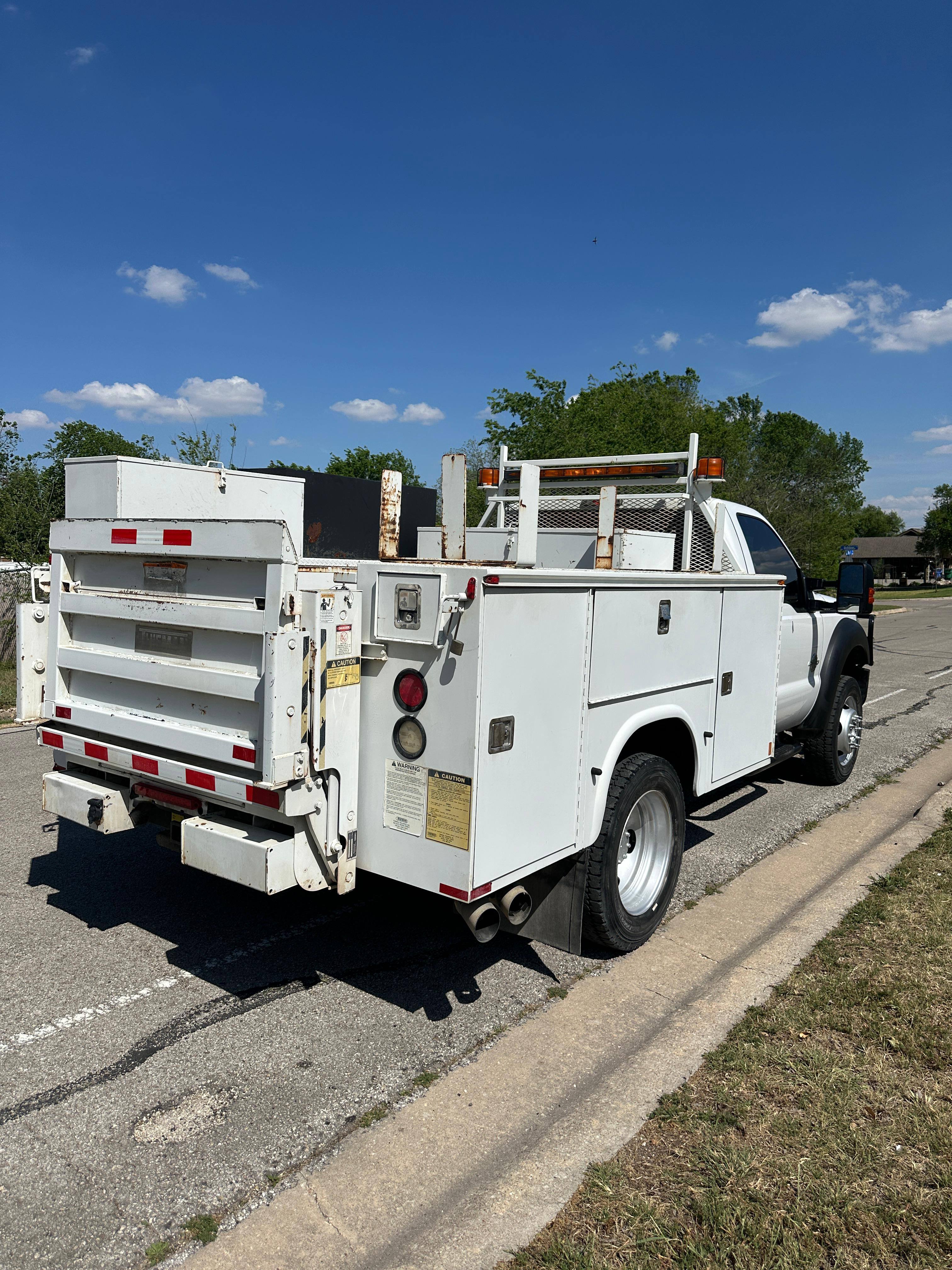 2014 Ford F-450 Super Duty Chassis Cab