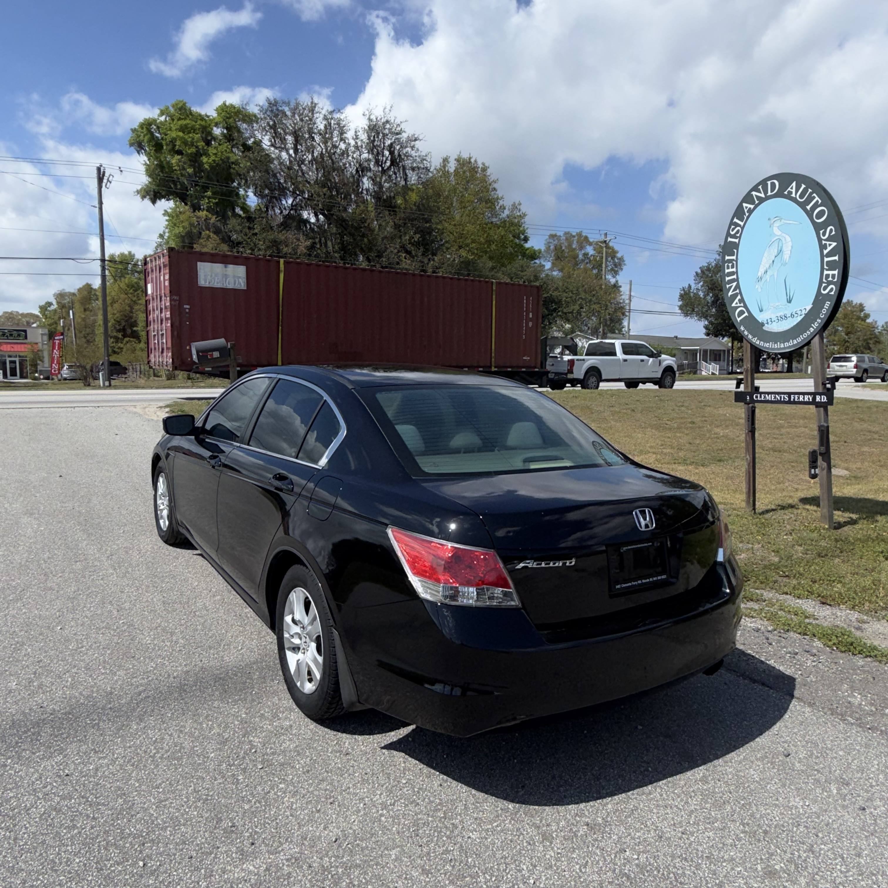 2010 Honda Accord LX-P - Photo 10