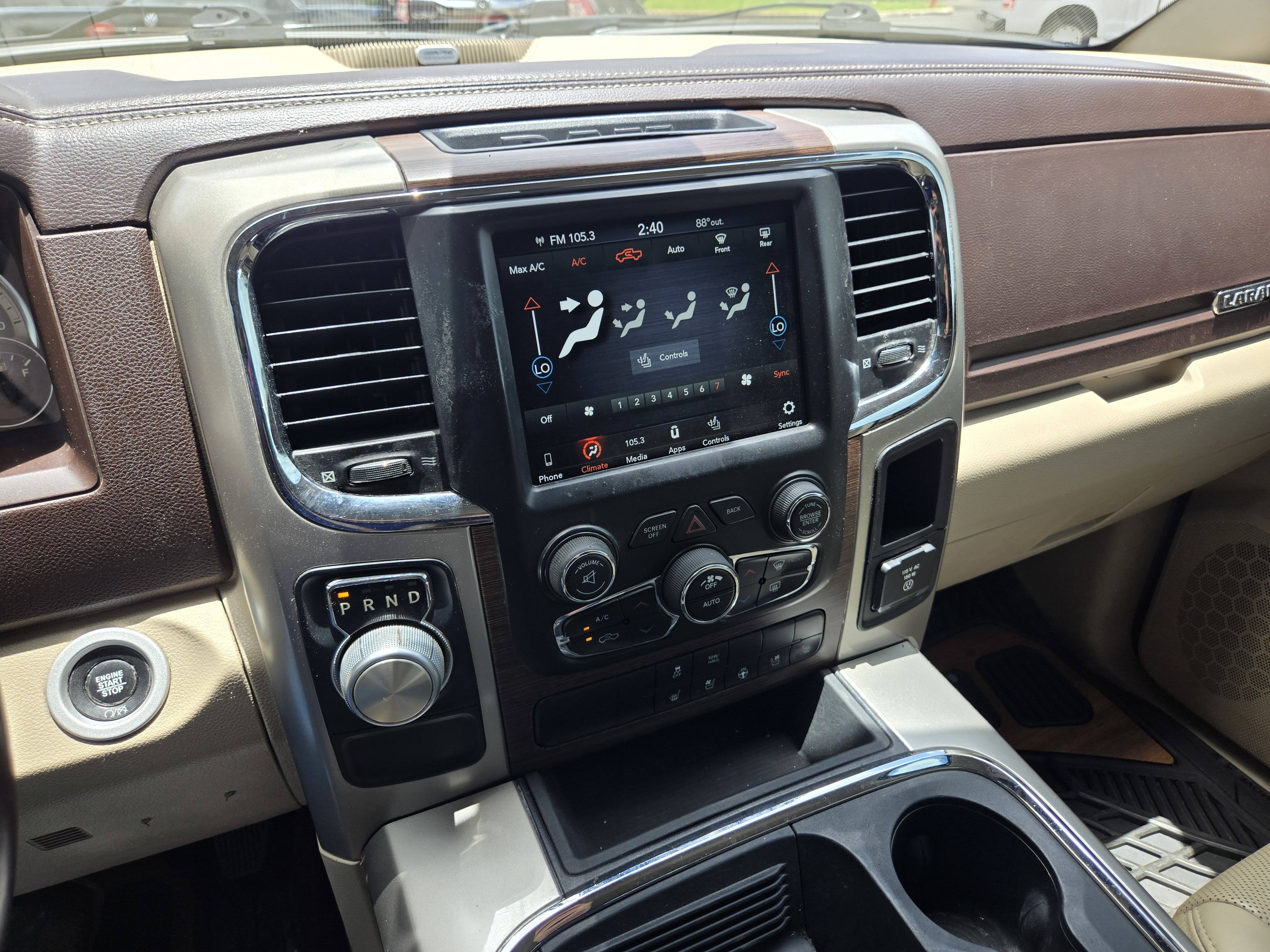 2018 RAM Ram 1500 Pickup Laramie - Photo 25