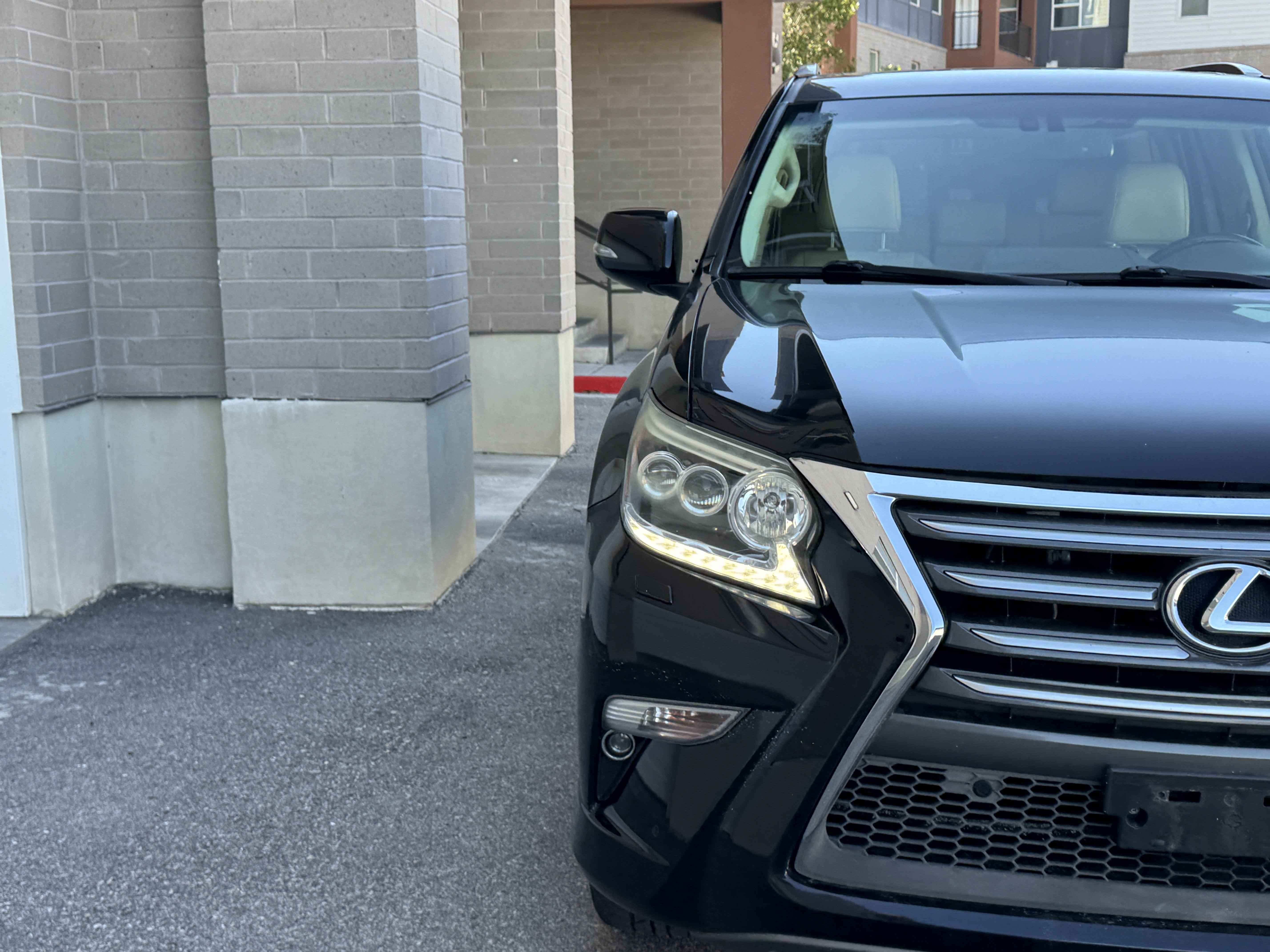 2014 Lexus GX Base - Photo 10