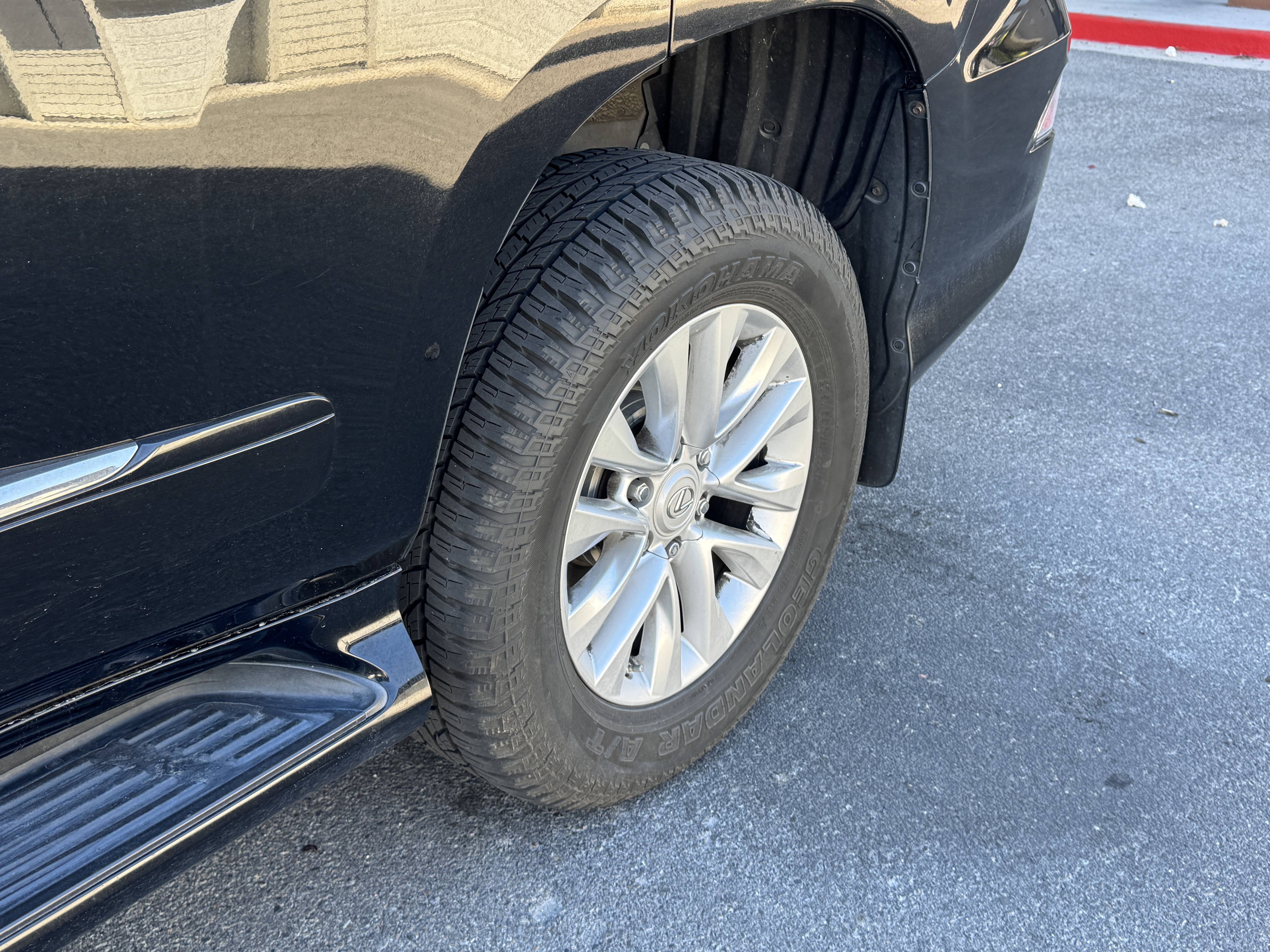 2014 Lexus GX Base - Photo 13