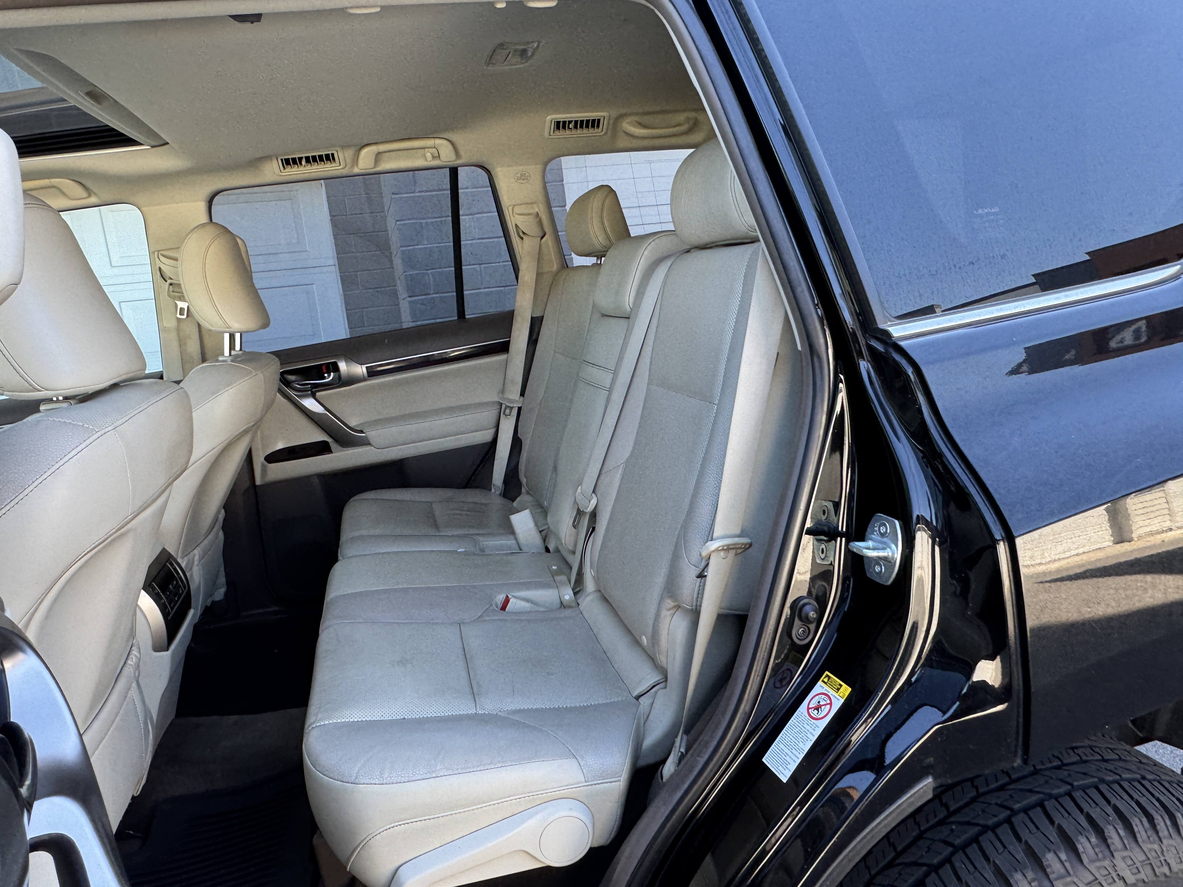 2014 Lexus GX Base - Photo 24