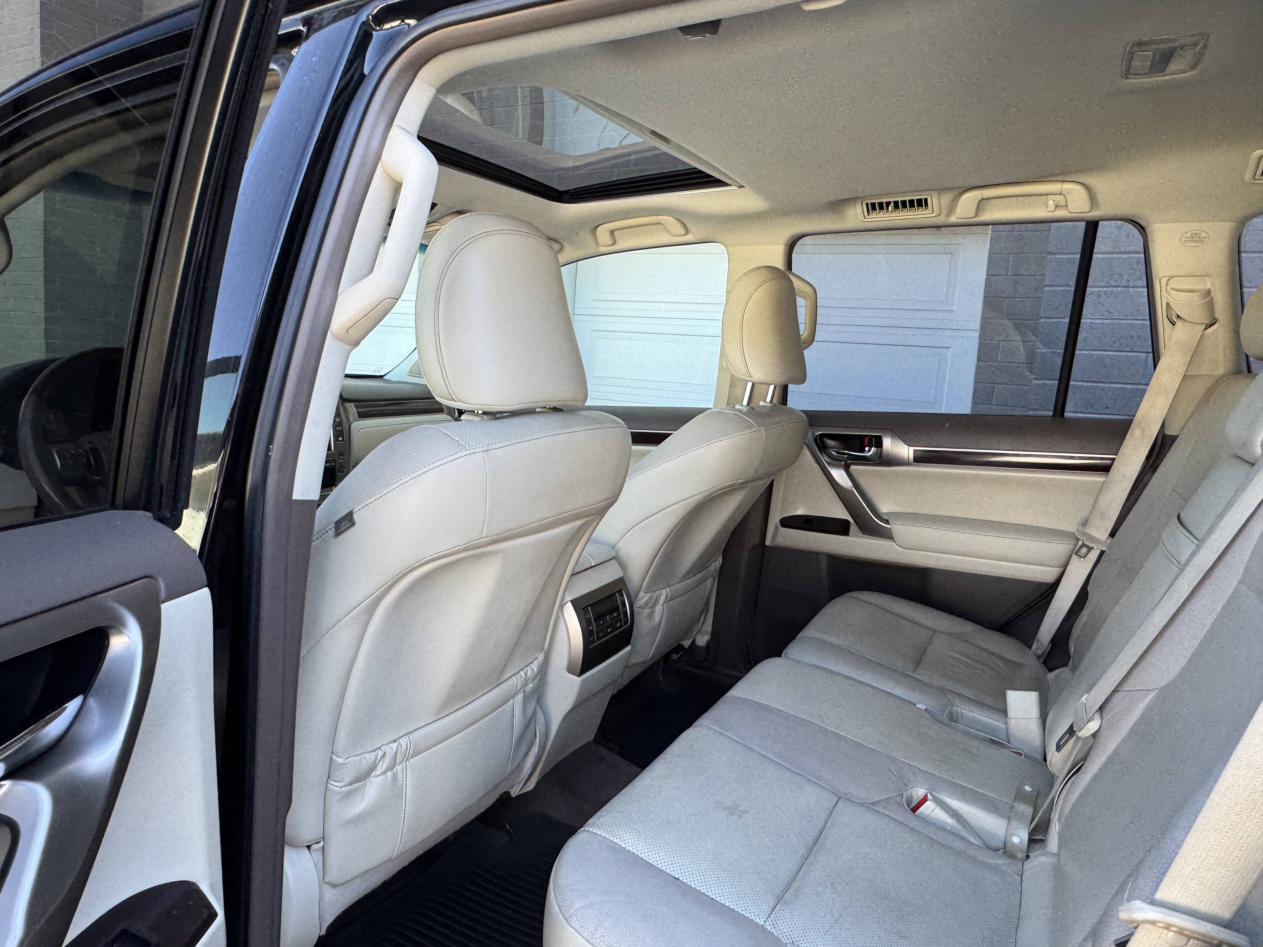 2014 Lexus GX Base - Photo 25