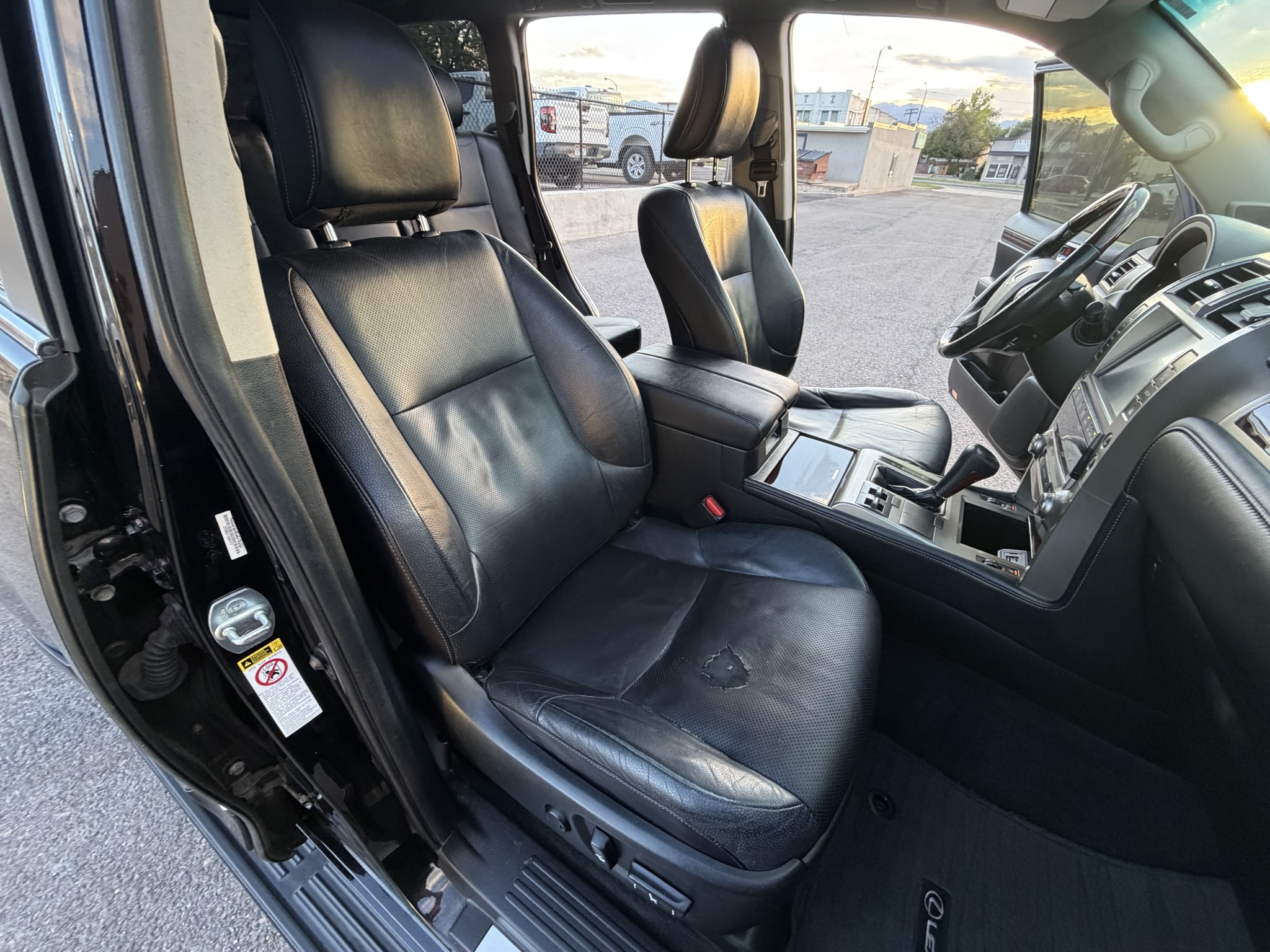 2014 Lexus GX Base - Photo 18