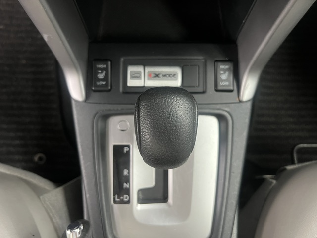 2018 Subaru Forester Limited - Photo 9