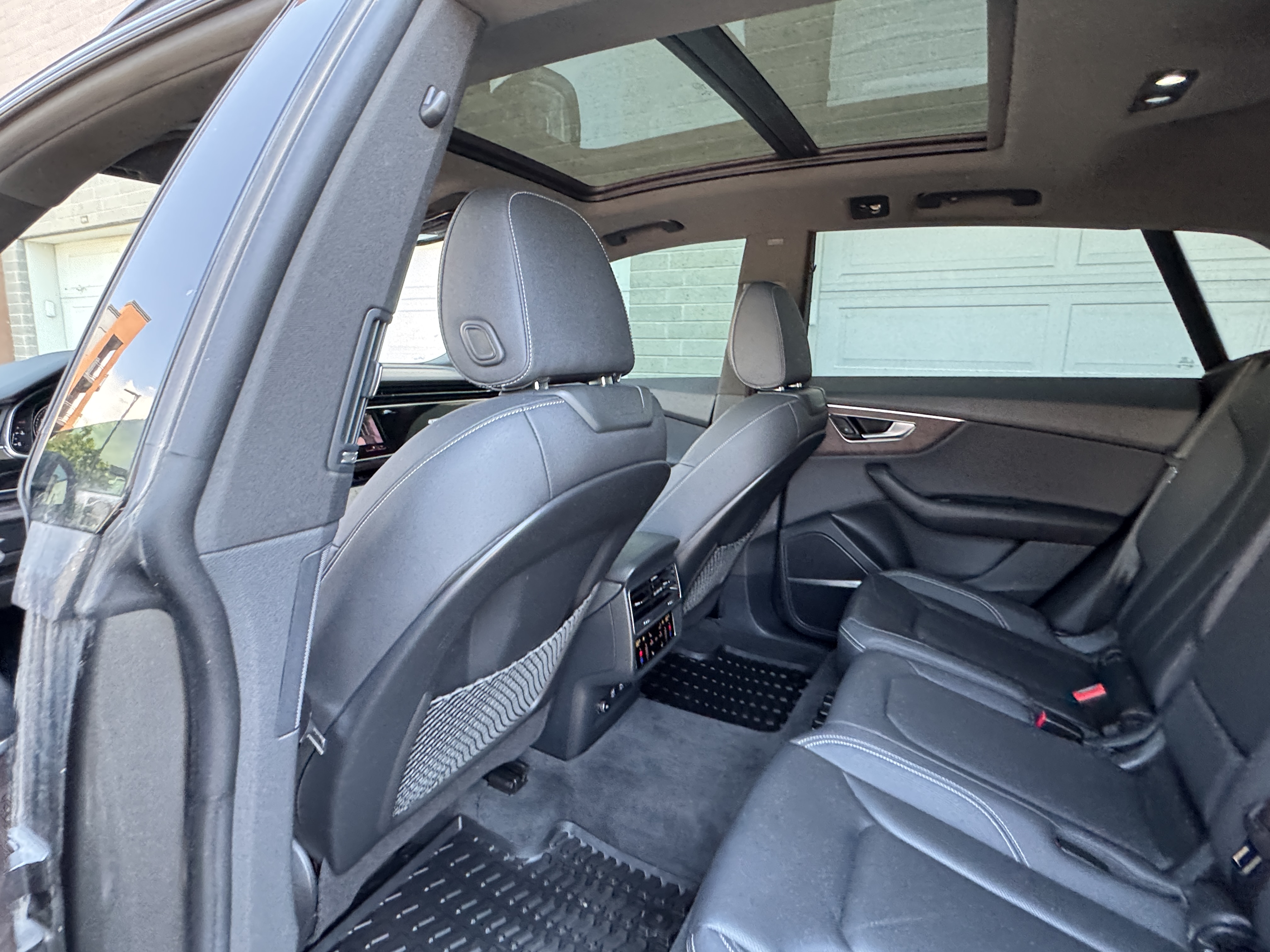 2019 Audi Q8 Premium Plus - Photo 26