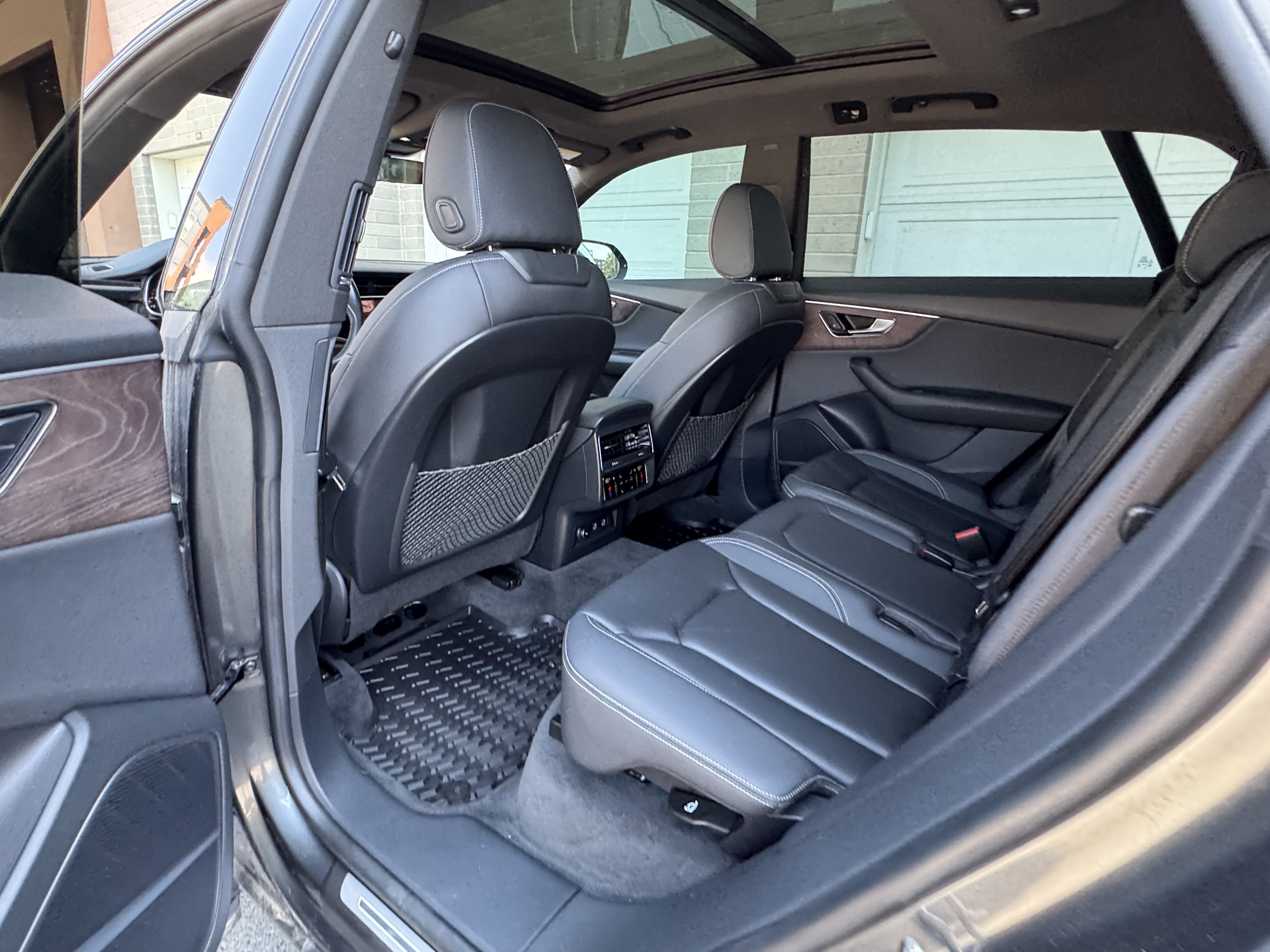 2019 Audi Q8 Premium Plus - Photo 27