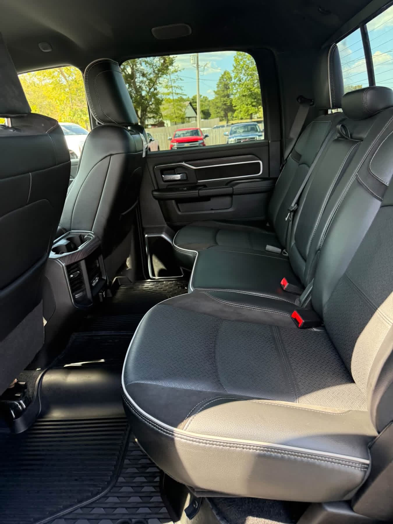 2025 RAM Ram 2500 Pickup Laramie - Photo 11
