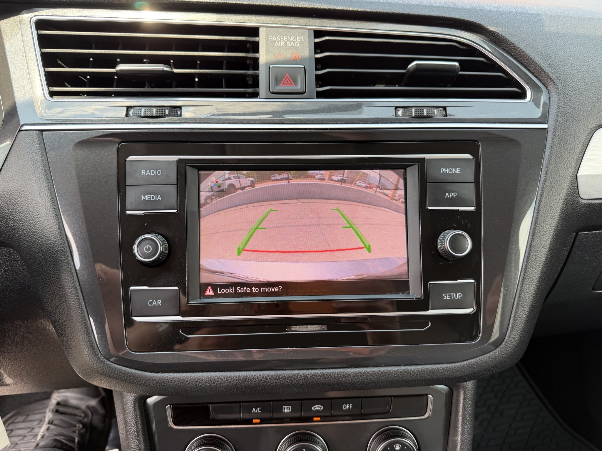 2018 Volkswagen Tiguan S - Photo 20
