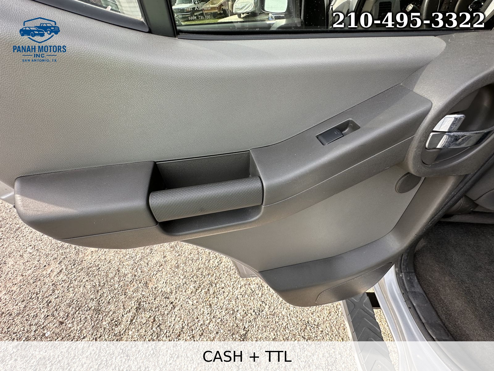 2009 Nissan Xterra S - Photo 23