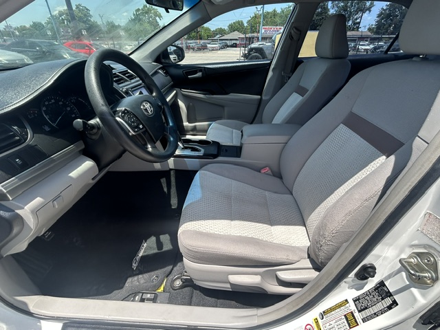 2013 Toyota Camry XLE - Photo 15