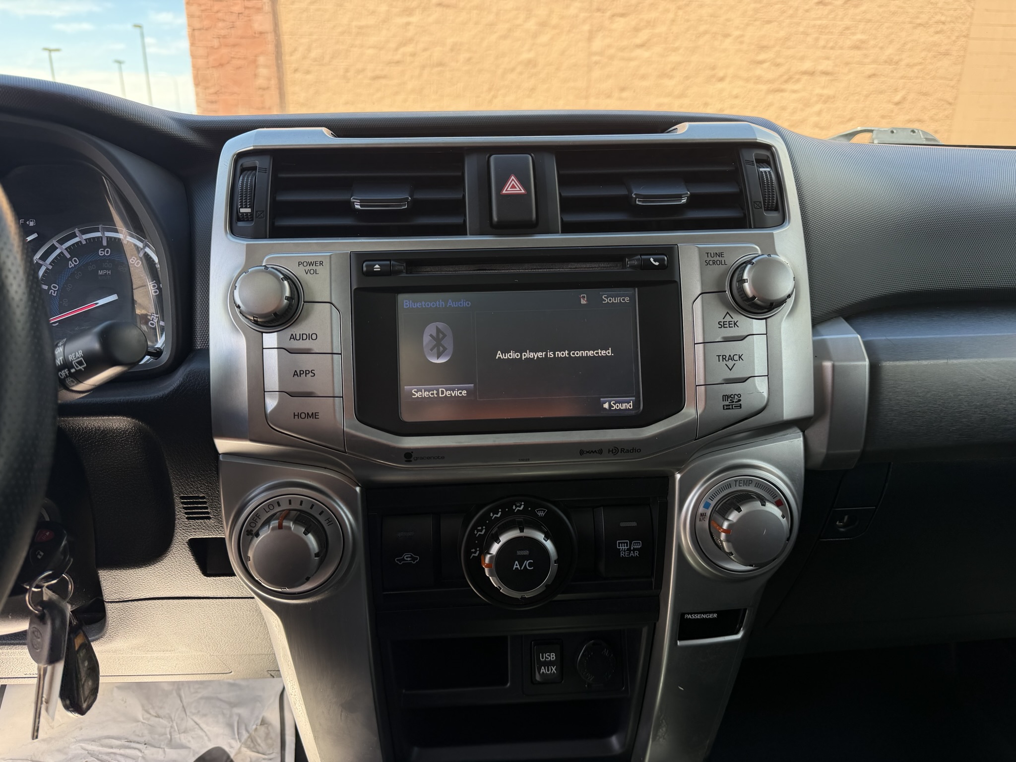 2016 Toyota 4Runner SR5 - Photo 16