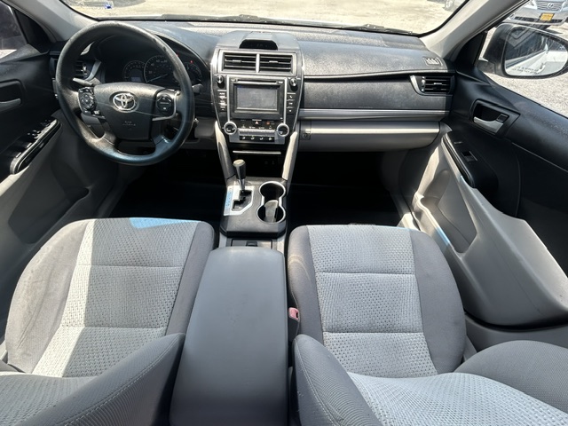 2013 Toyota Camry XLE - Photo 9