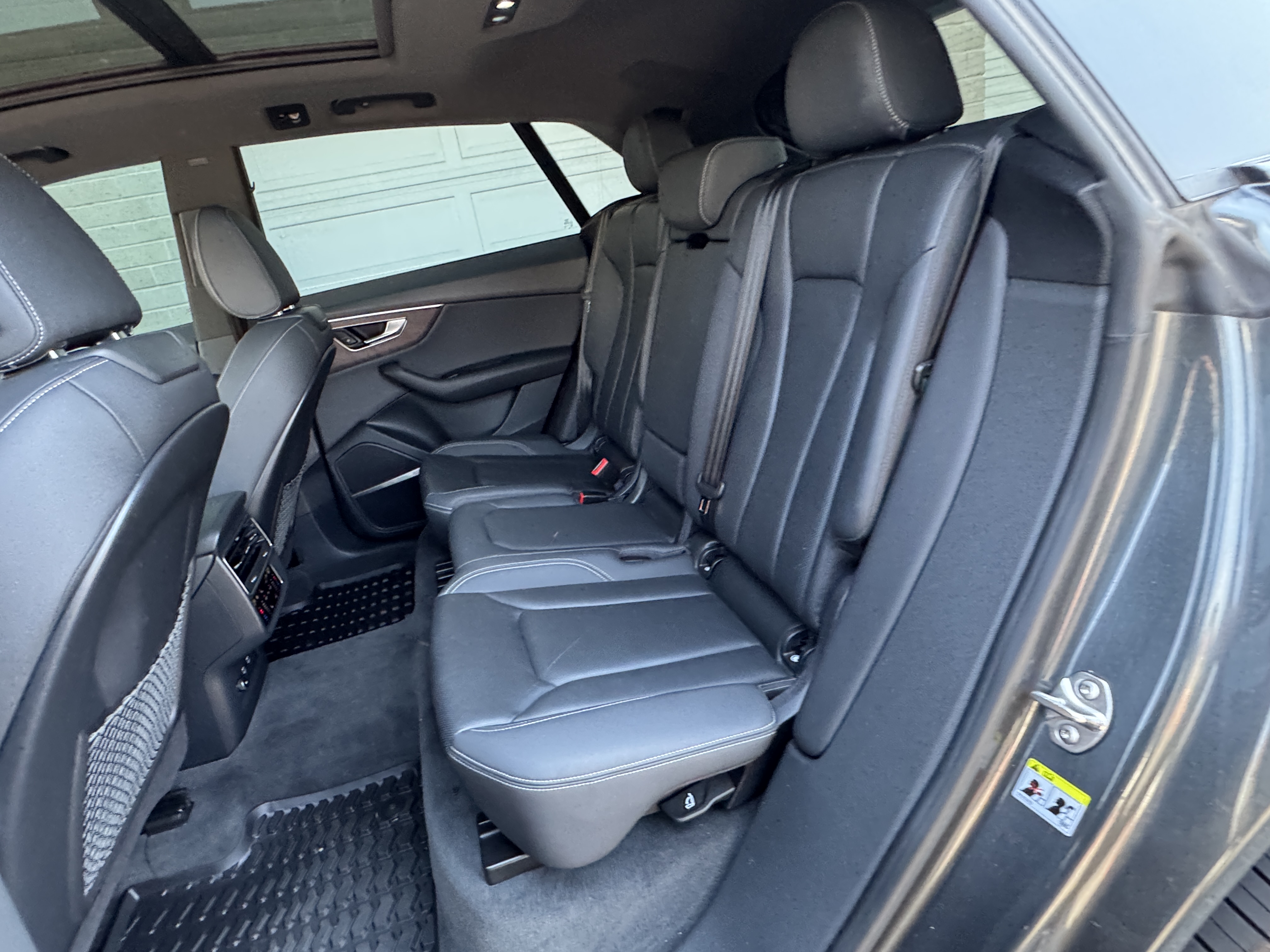 2019 Audi Q8 Premium Plus - Photo 25