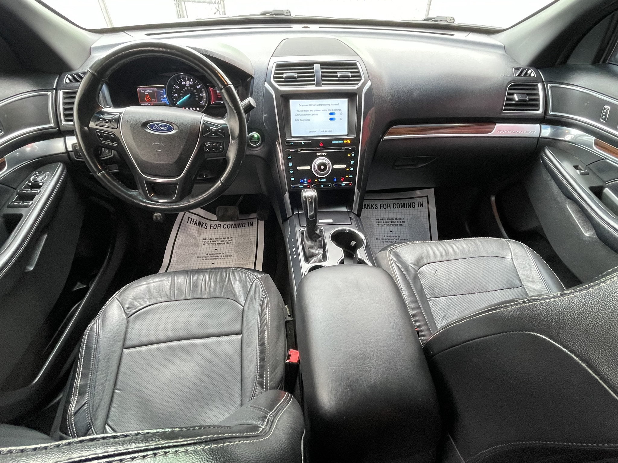 2017 Ford Explorer Limited - Photo 12