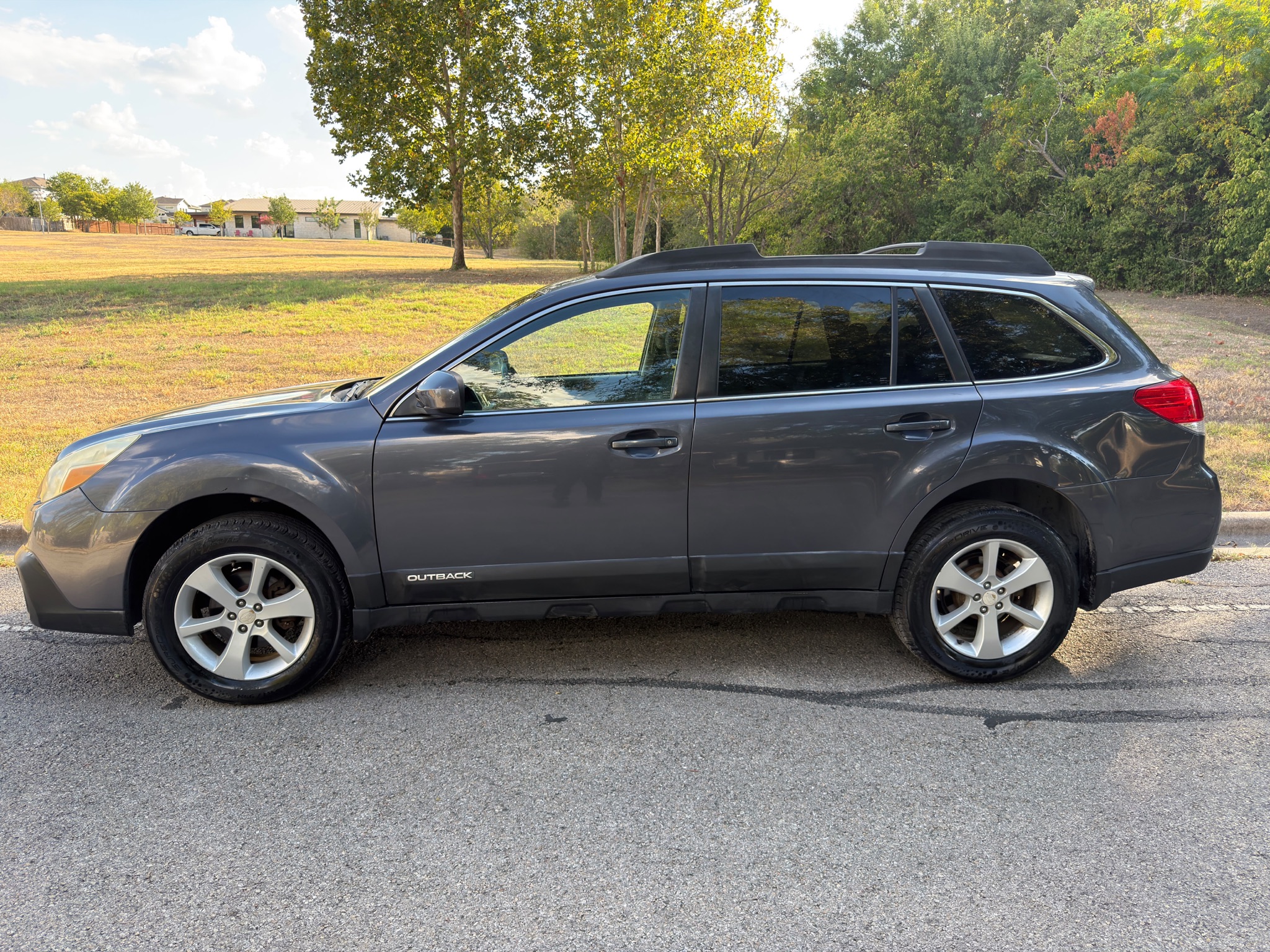 2014 Subaru Outback 2.5i Premium