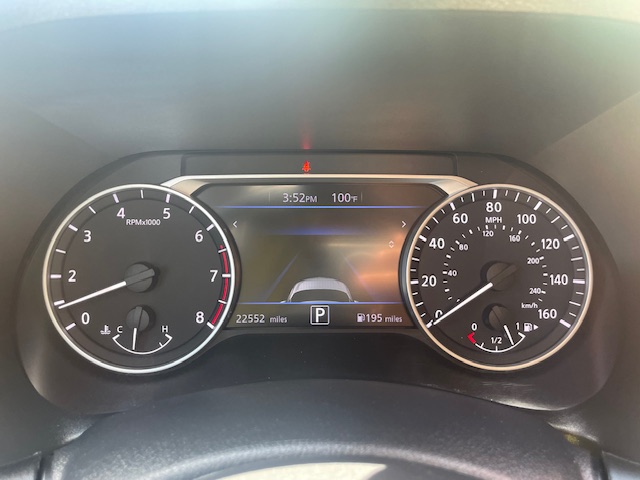 2025 Nissan Sentra SV - Photo 13