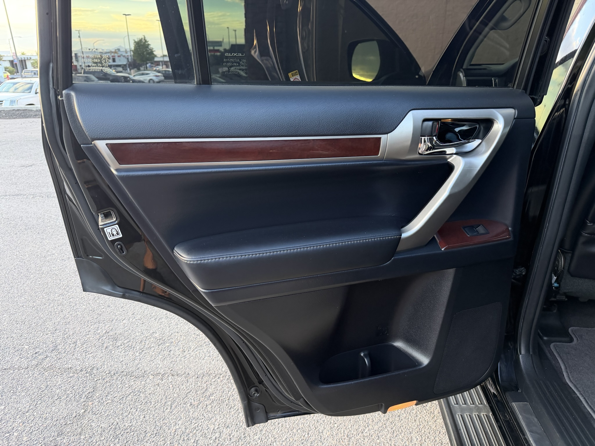 2014 Lexus GX Base - Photo 14