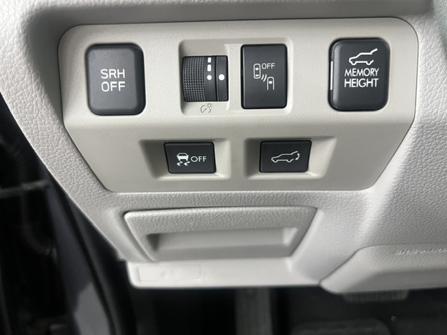 2018 Subaru Forester Limited - Photo 14