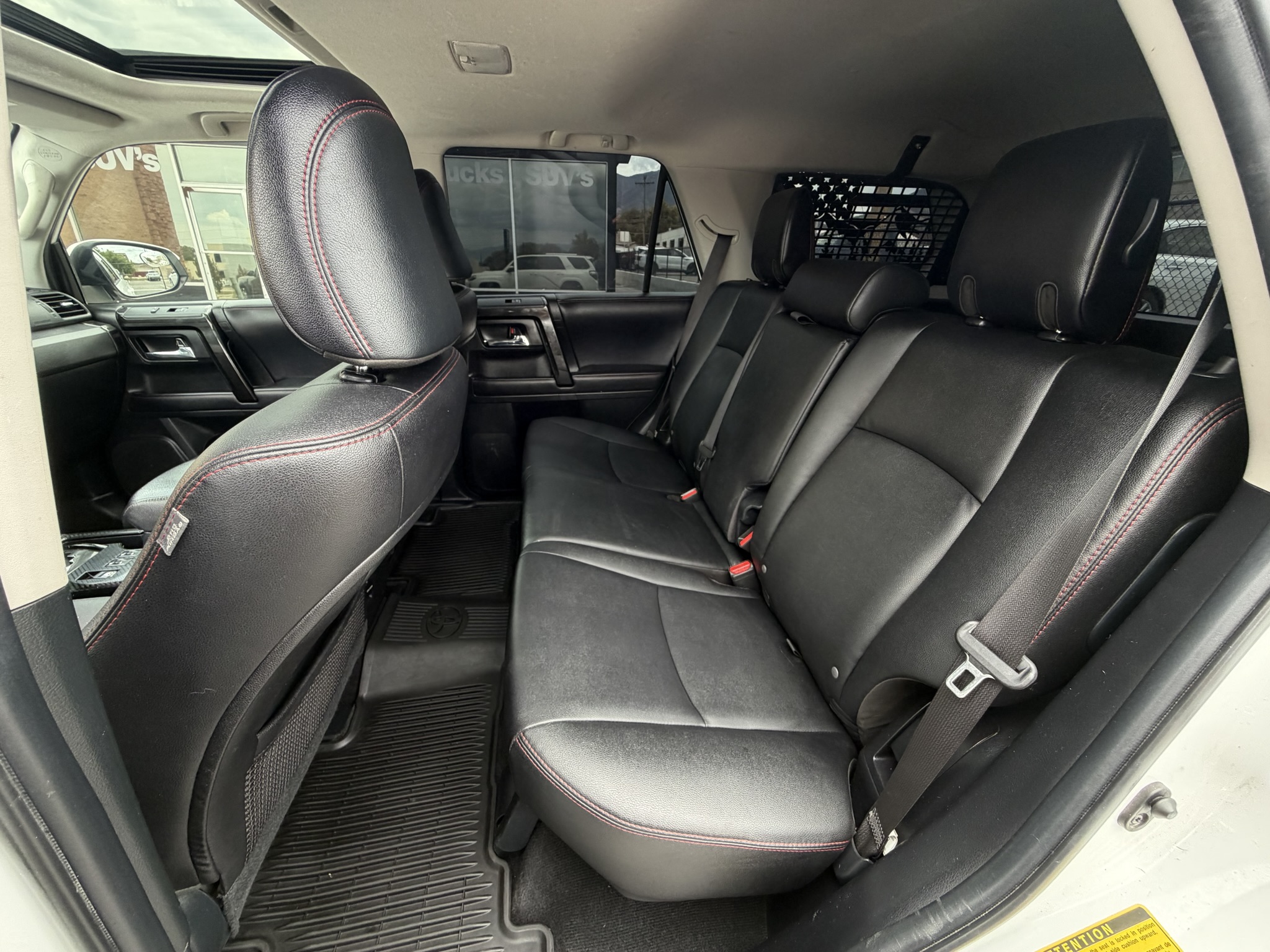 2018 Toyota 4Runner Off-Road - Photo 19
