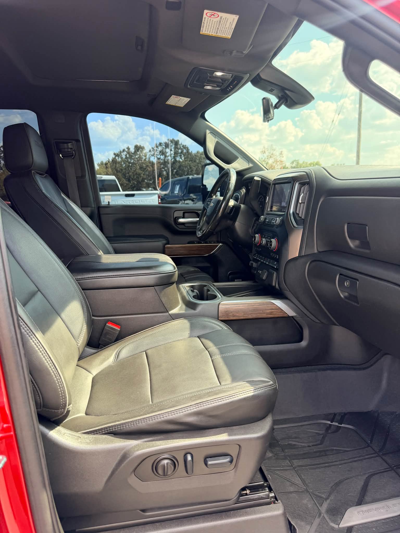 2023 Chevrolet Silverado 3500HD High Country - Photo 13