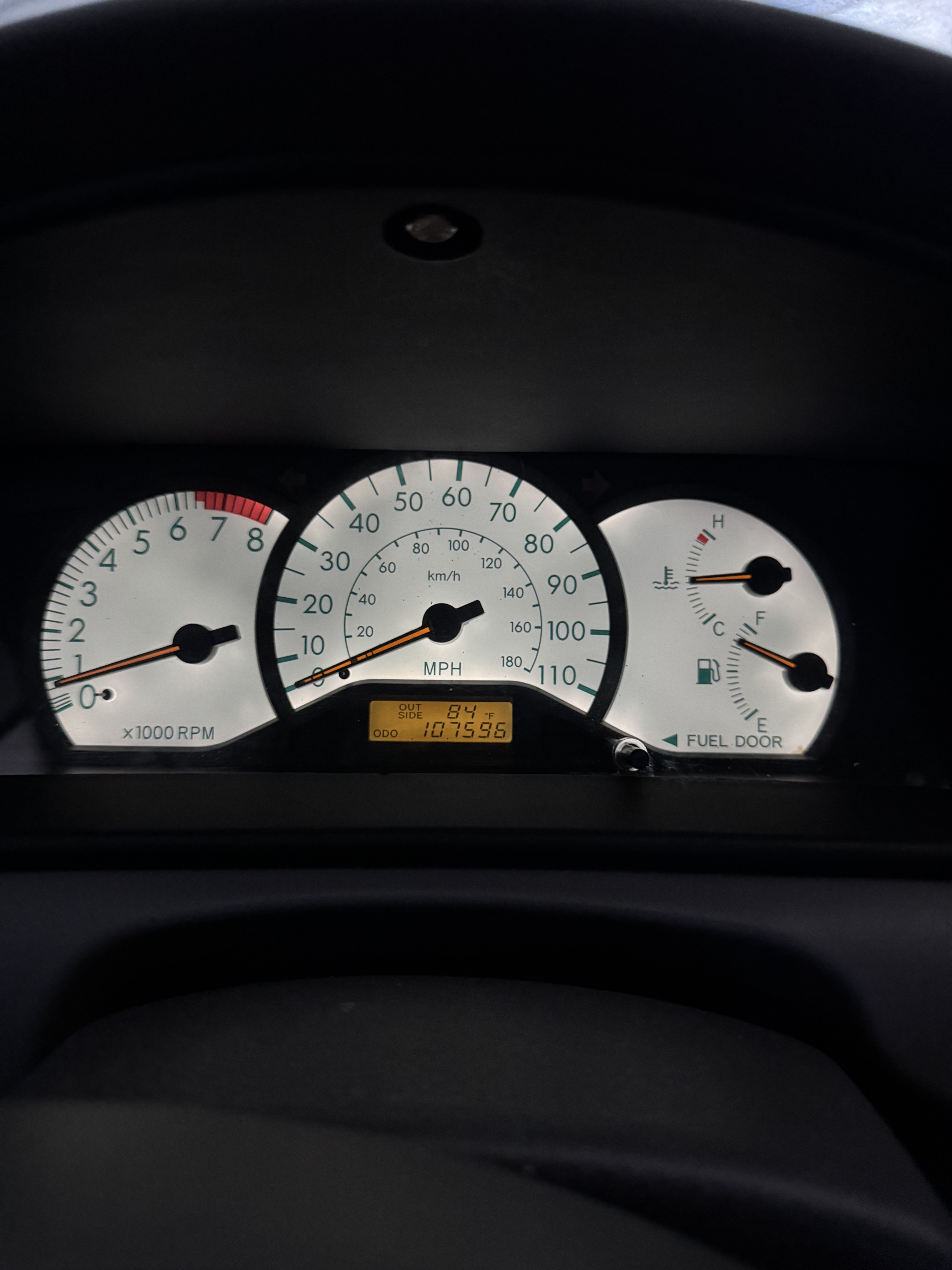 2004 Toyota Corolla S - Photo 9