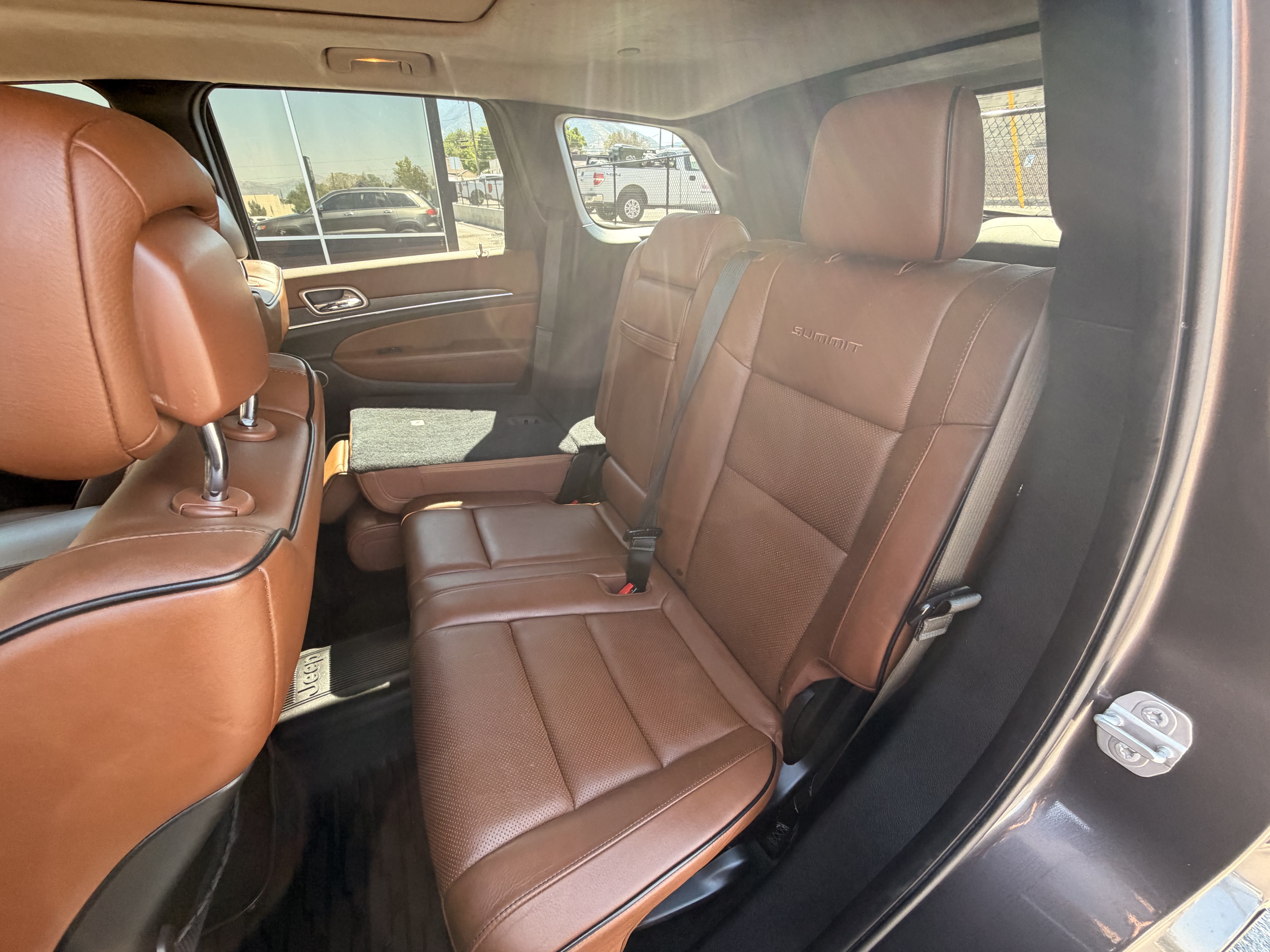 2015 Jeep Grand Cherokee Summit - Photo 13