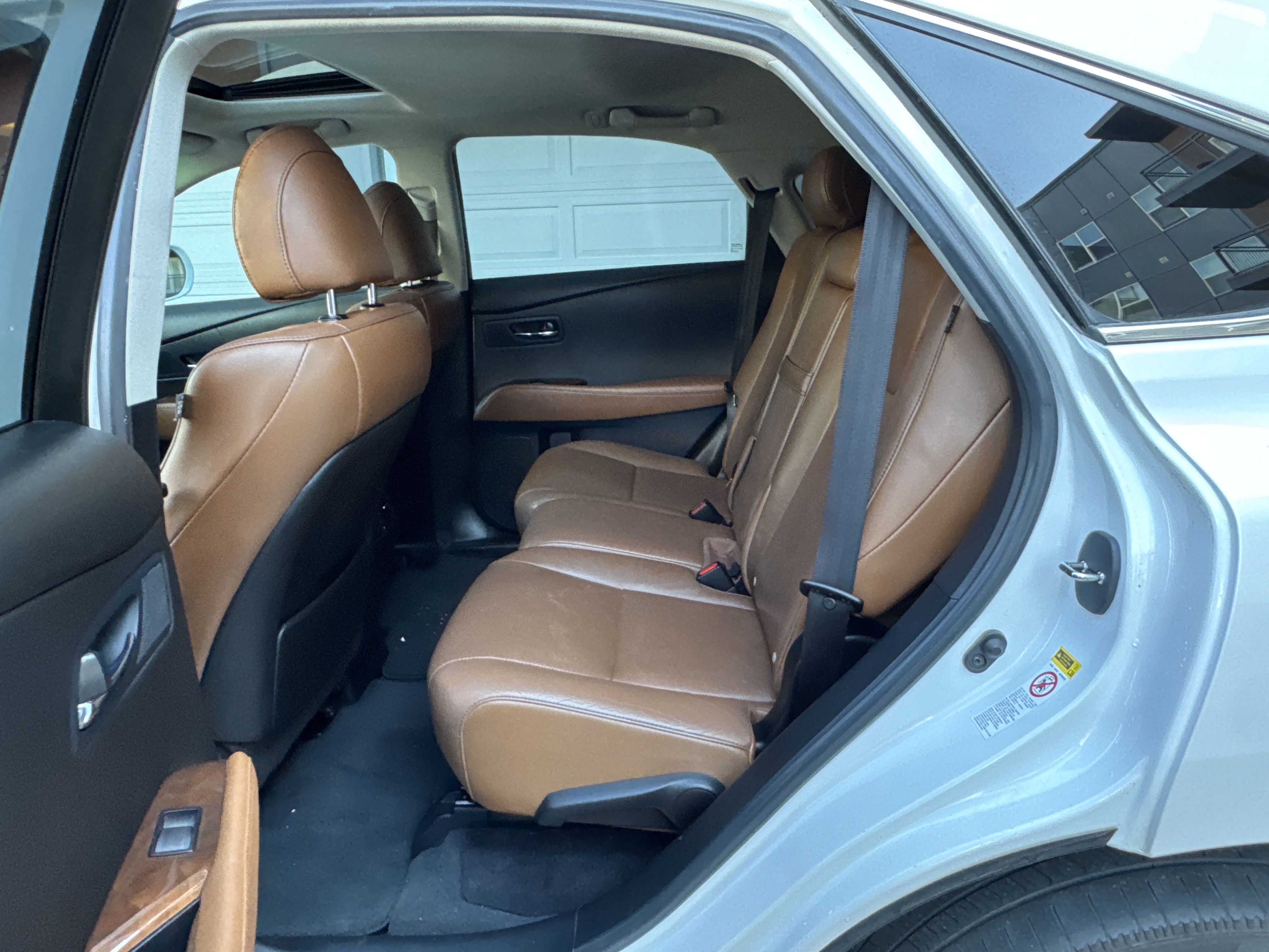 2015 Lexus RX 450h - Photo 25
