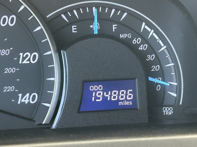 2013 Toyota Camry XLE - Photo 13