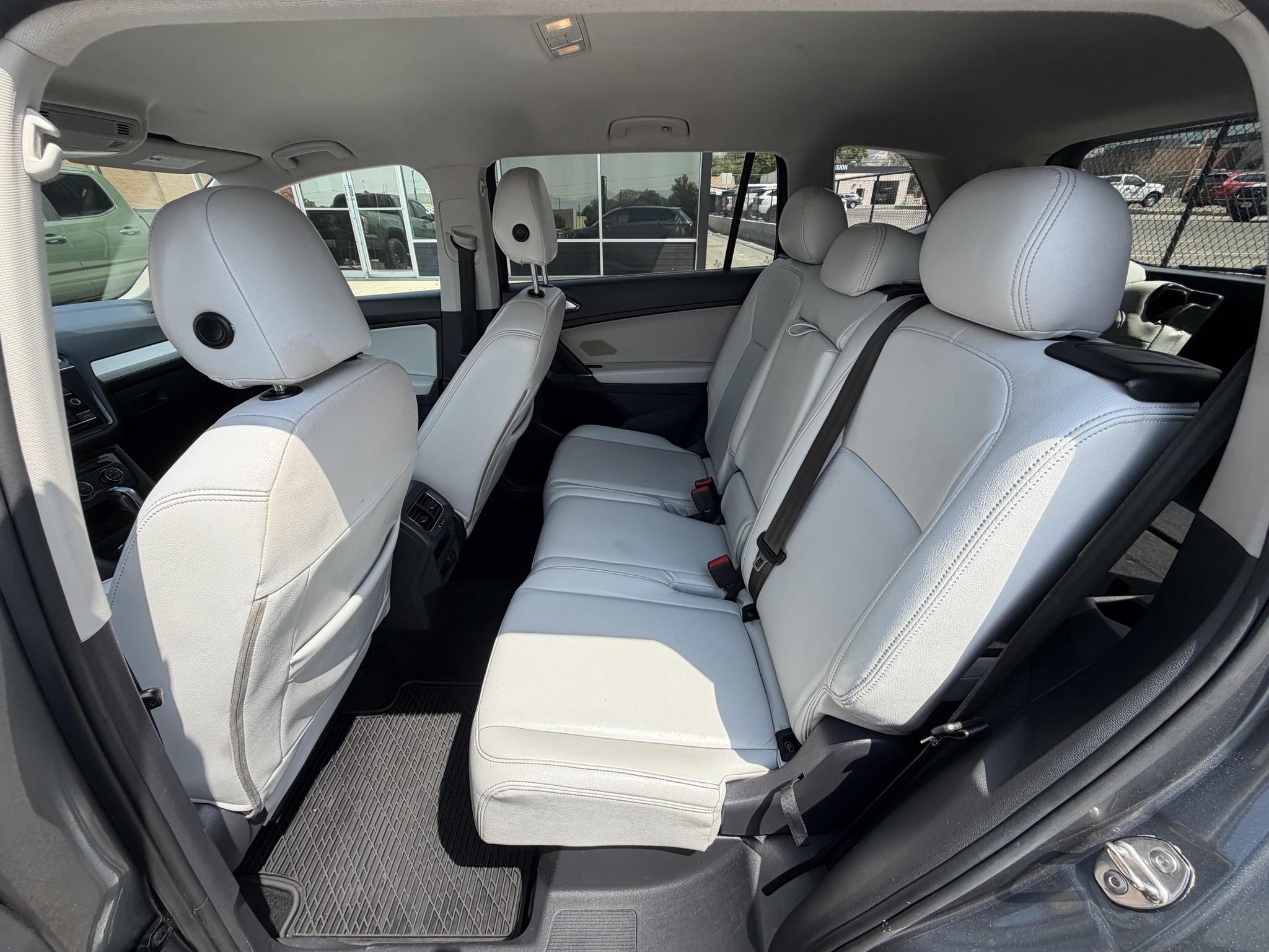 2018 Volkswagen Tiguan S - Photo 14