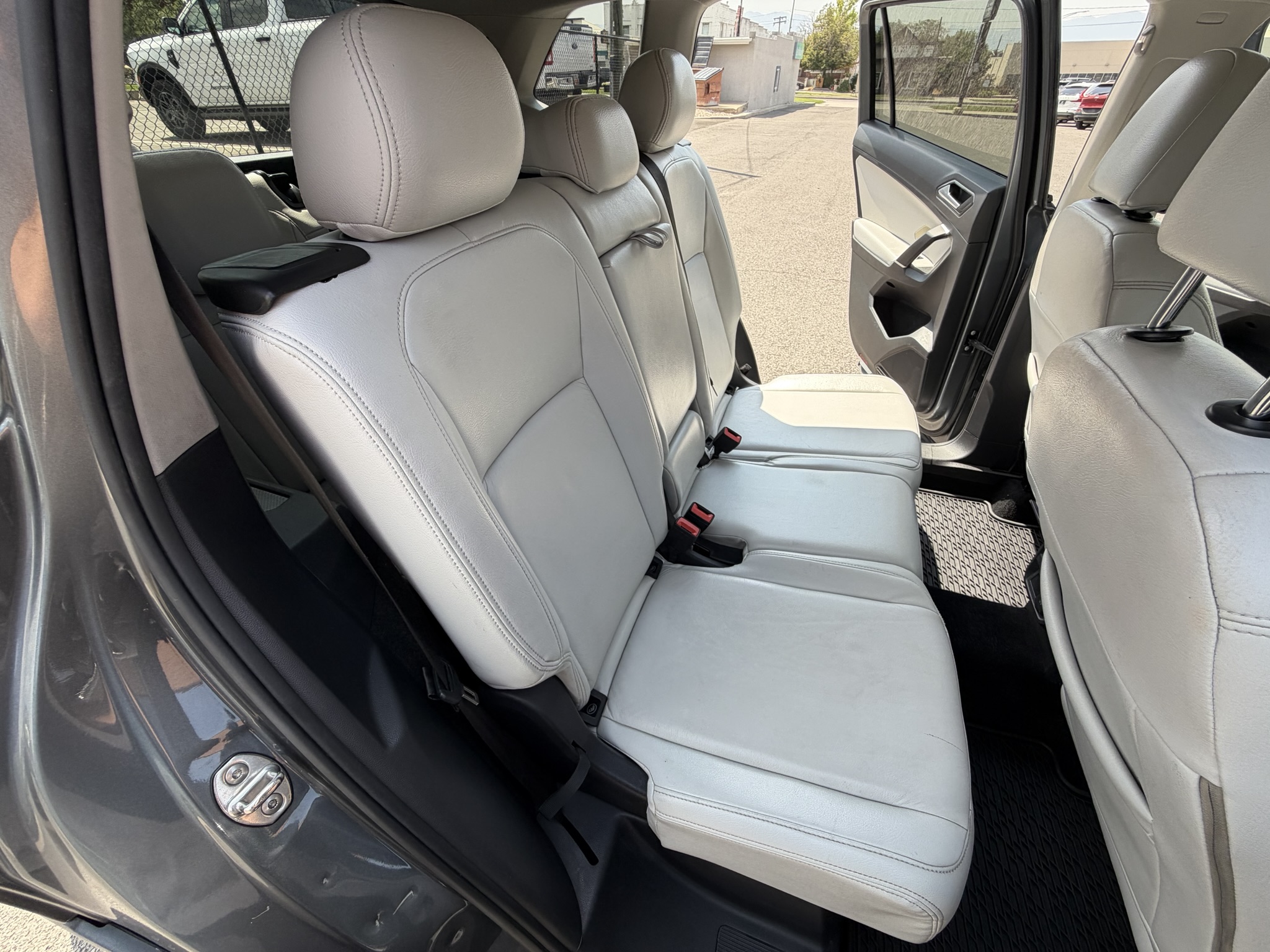 2018 Volkswagen Tiguan S - Photo 19