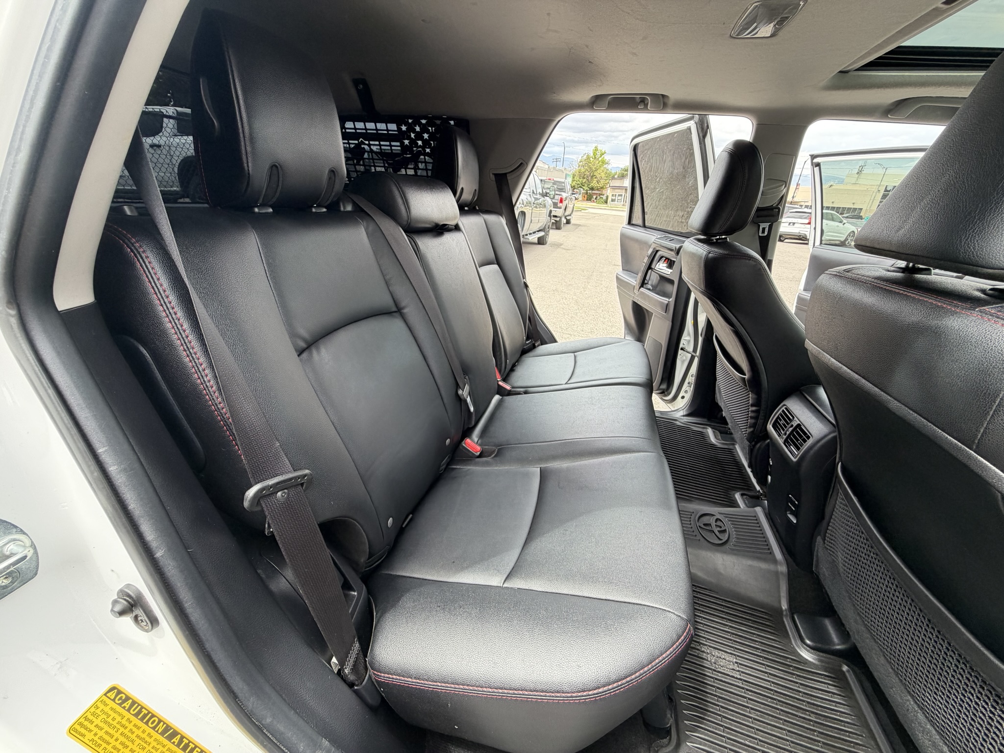 2018 Toyota 4Runner Off-Road - Photo 20