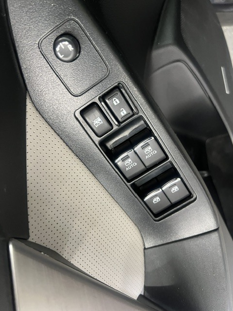 2018 Subaru Forester Limited - Photo 15