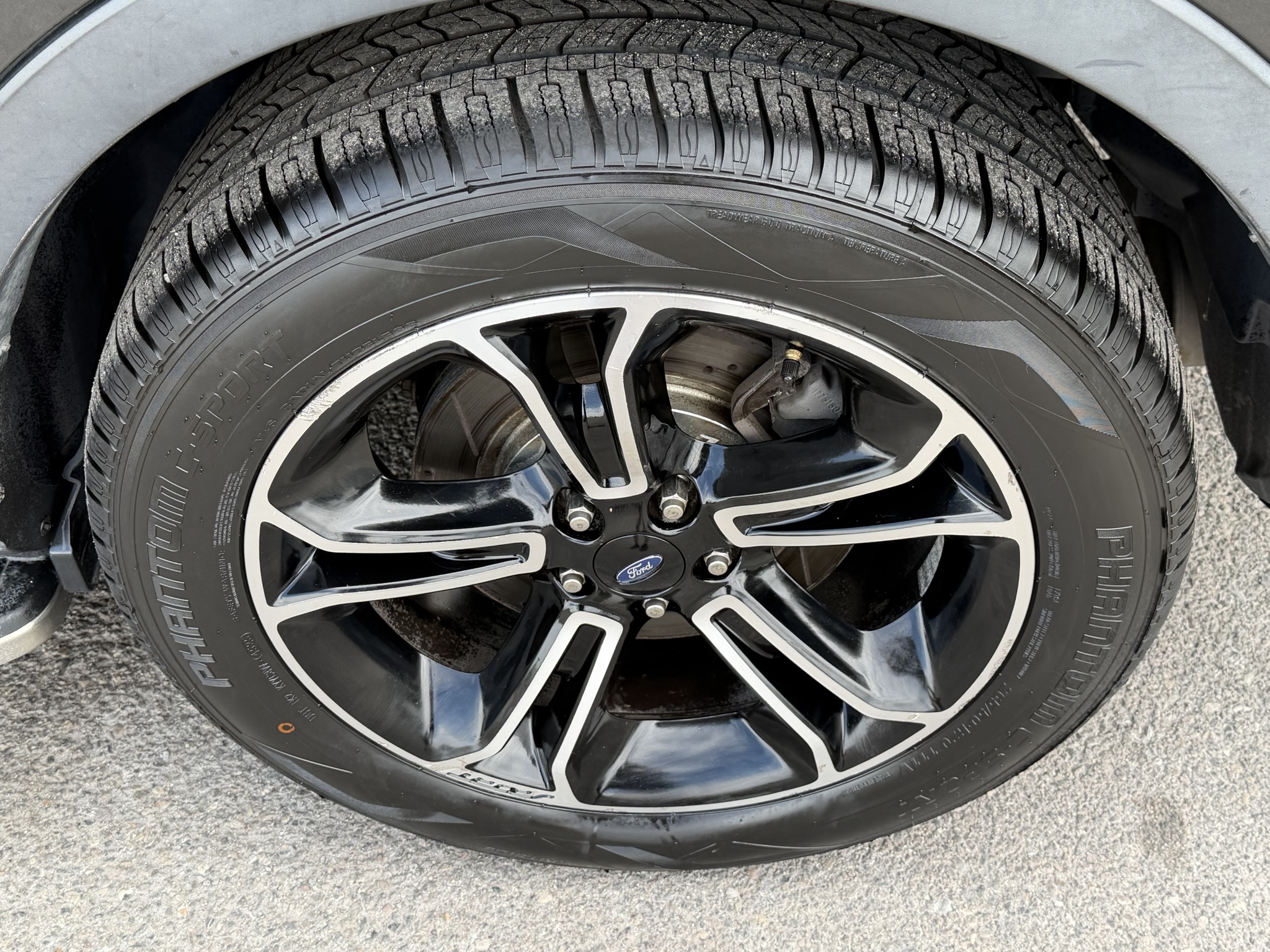 2014 Ford Explorer Sport - Photo 9
