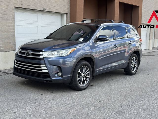 2020 Toyota Highlander L - Photo 28