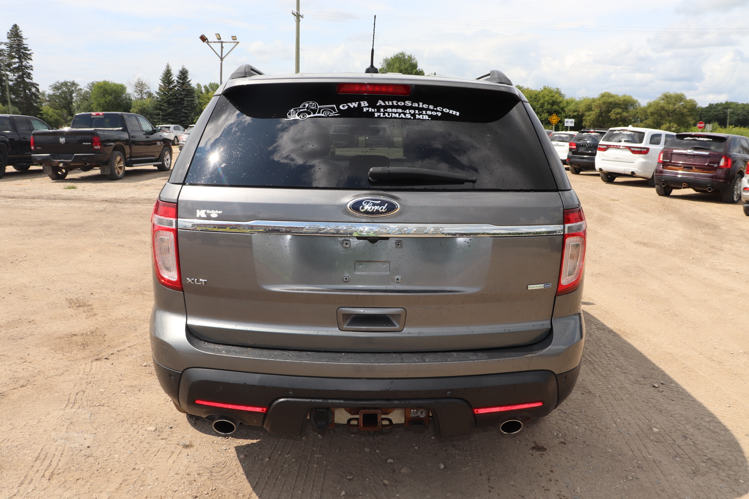 2014 Ford Explorer (R)(J)(7) XLT 4WD - 7