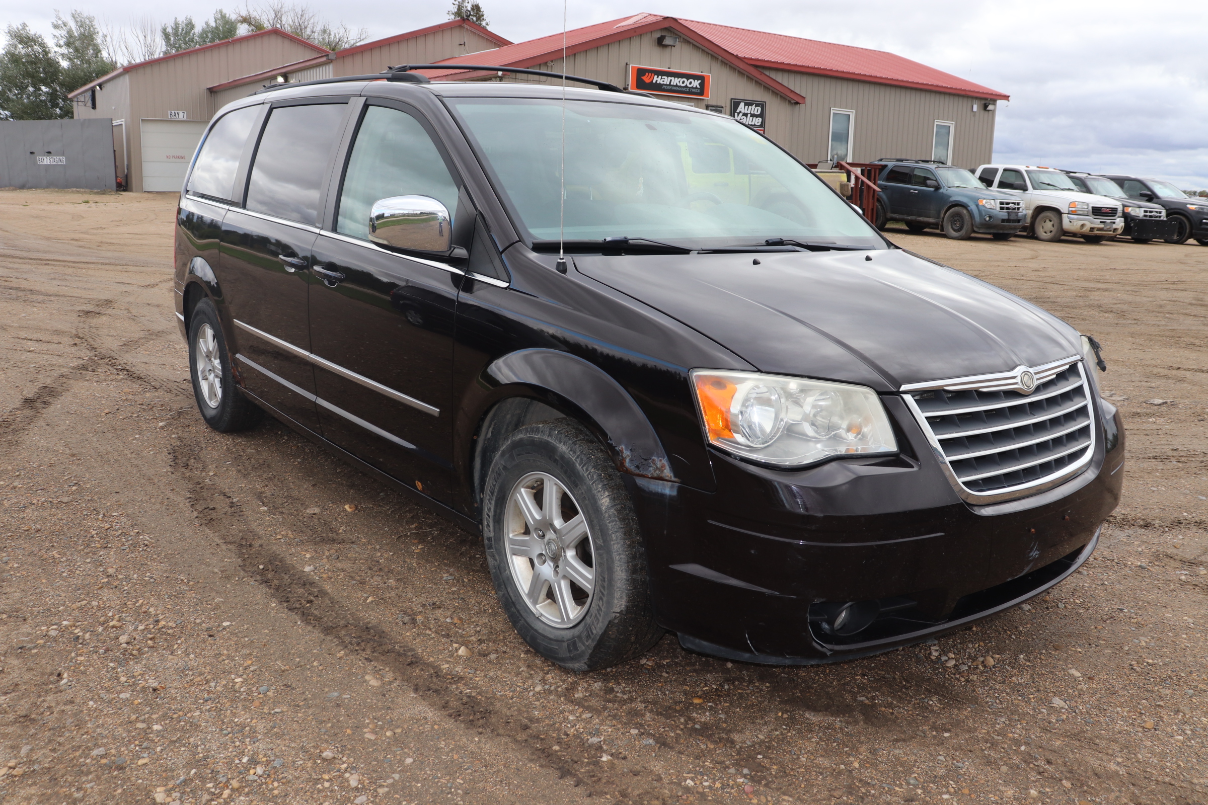 2010 Chrysler Town & Country (R)(E)(7) Touring