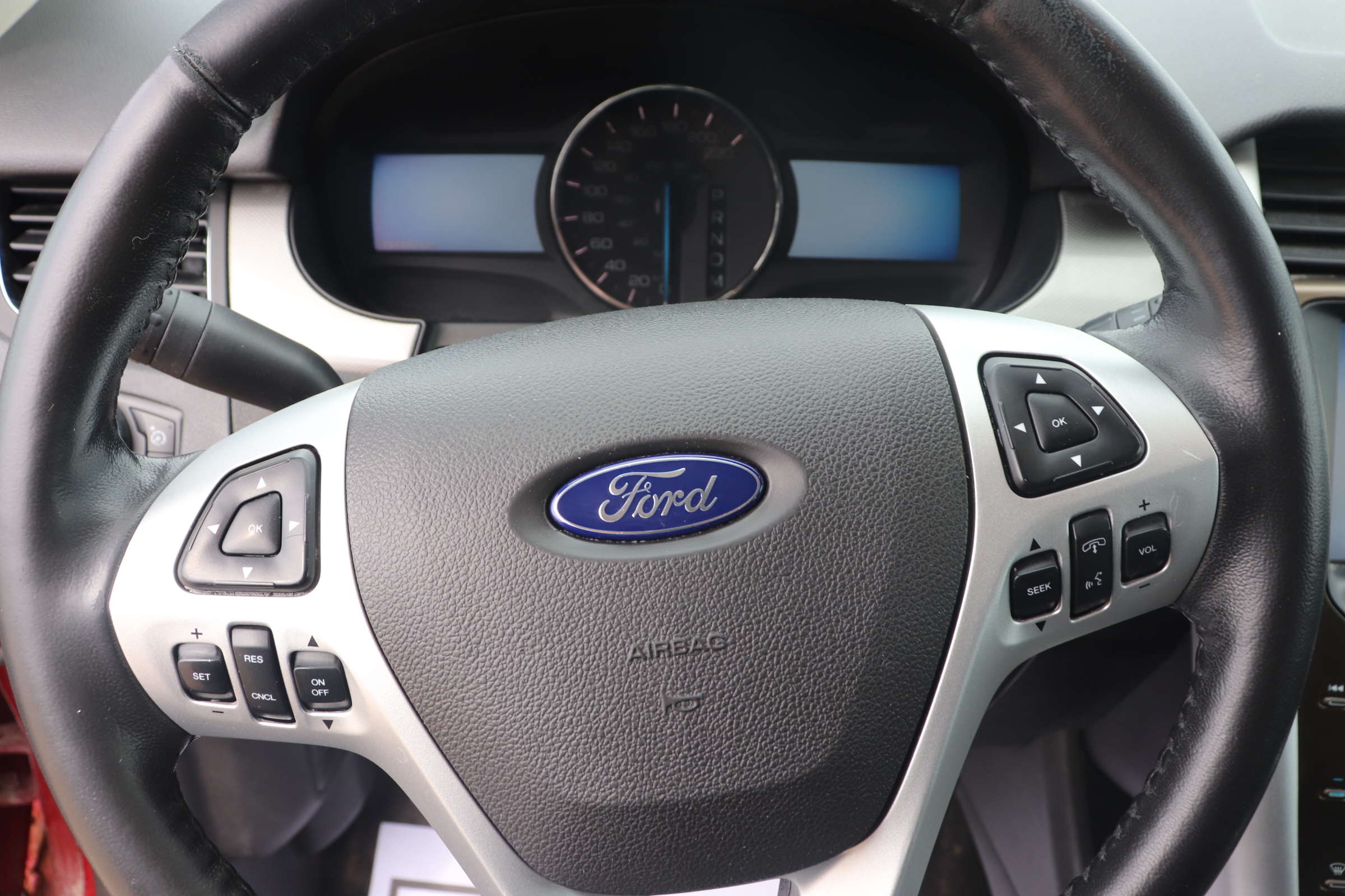 2011 Ford Edge (R)(E)(5) SEL AWD - 9