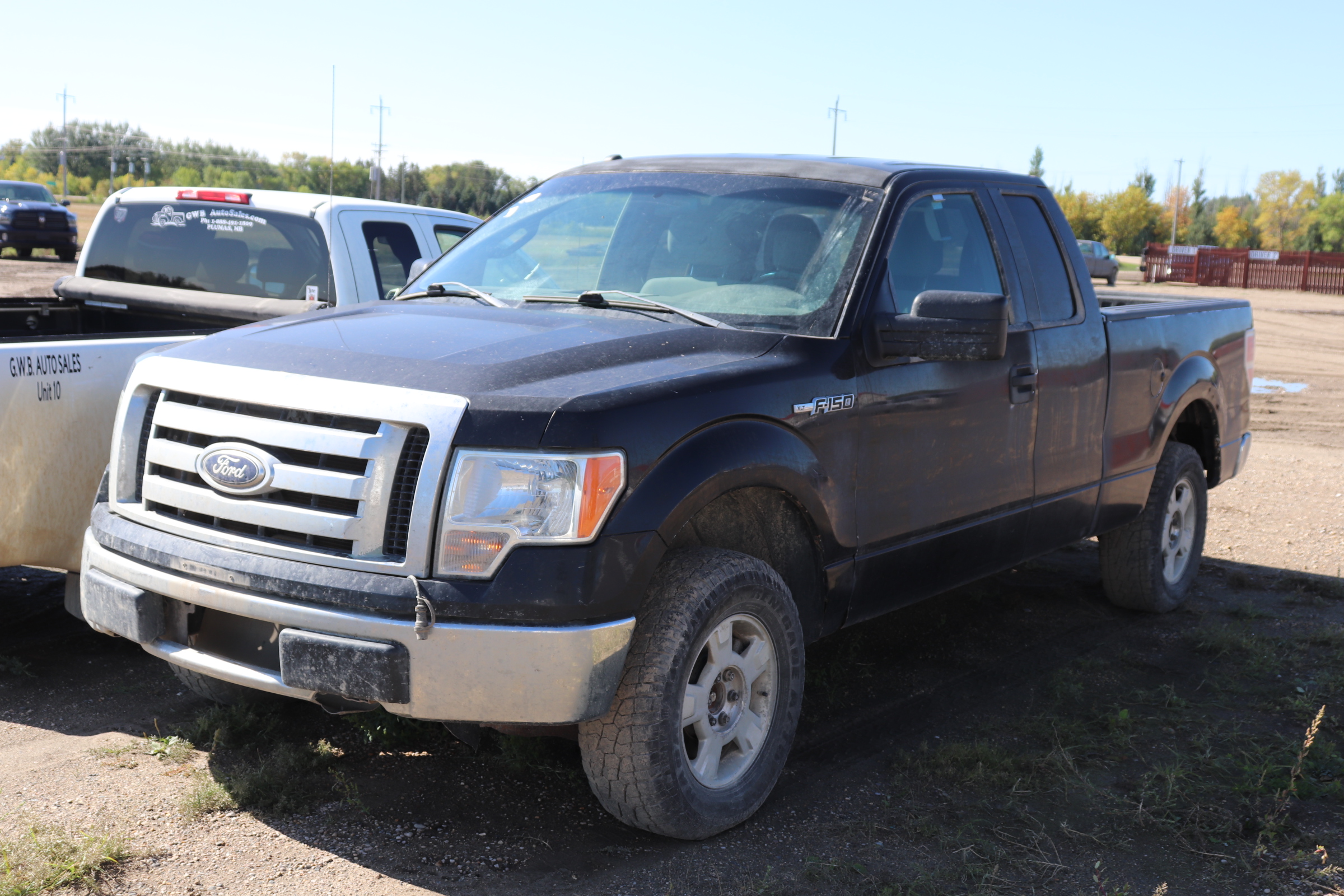 2012 Ford F-150 (R)(I)(5) XLT SuperCab 8-ft. Bed 4WD
