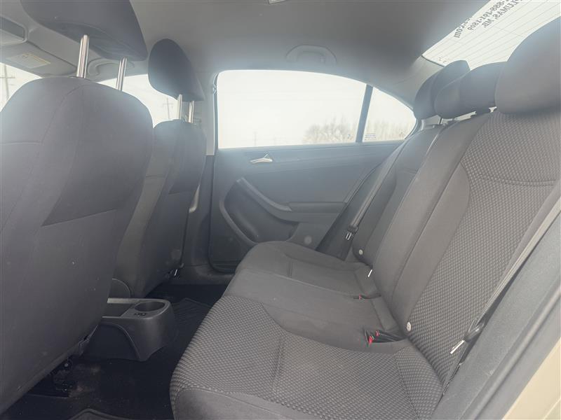 2012 Volkswagen Jetta (G)(C)(5) S - 14