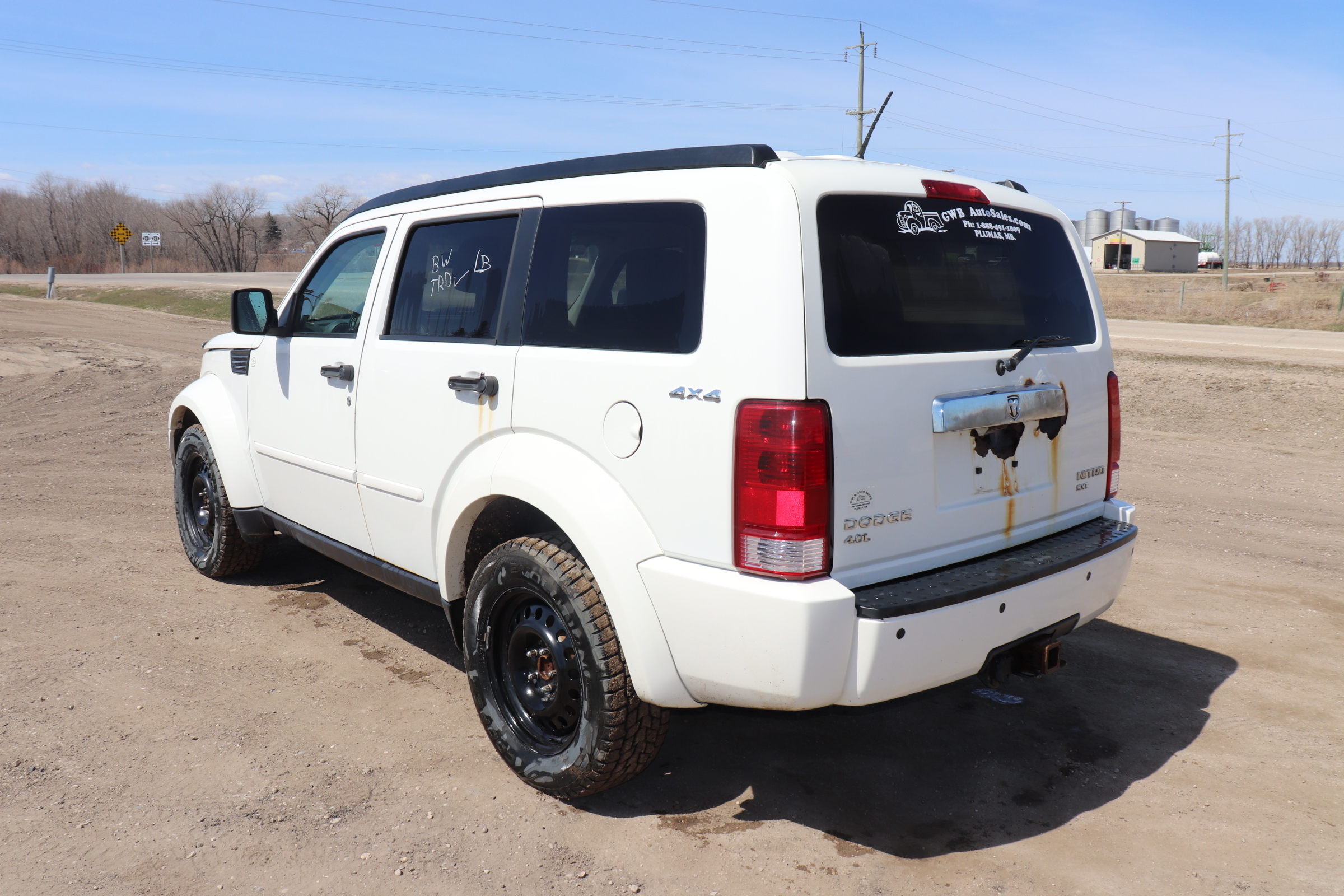 2010 Dodge Nitro (R)(C)(5) SXT 4WD - 6