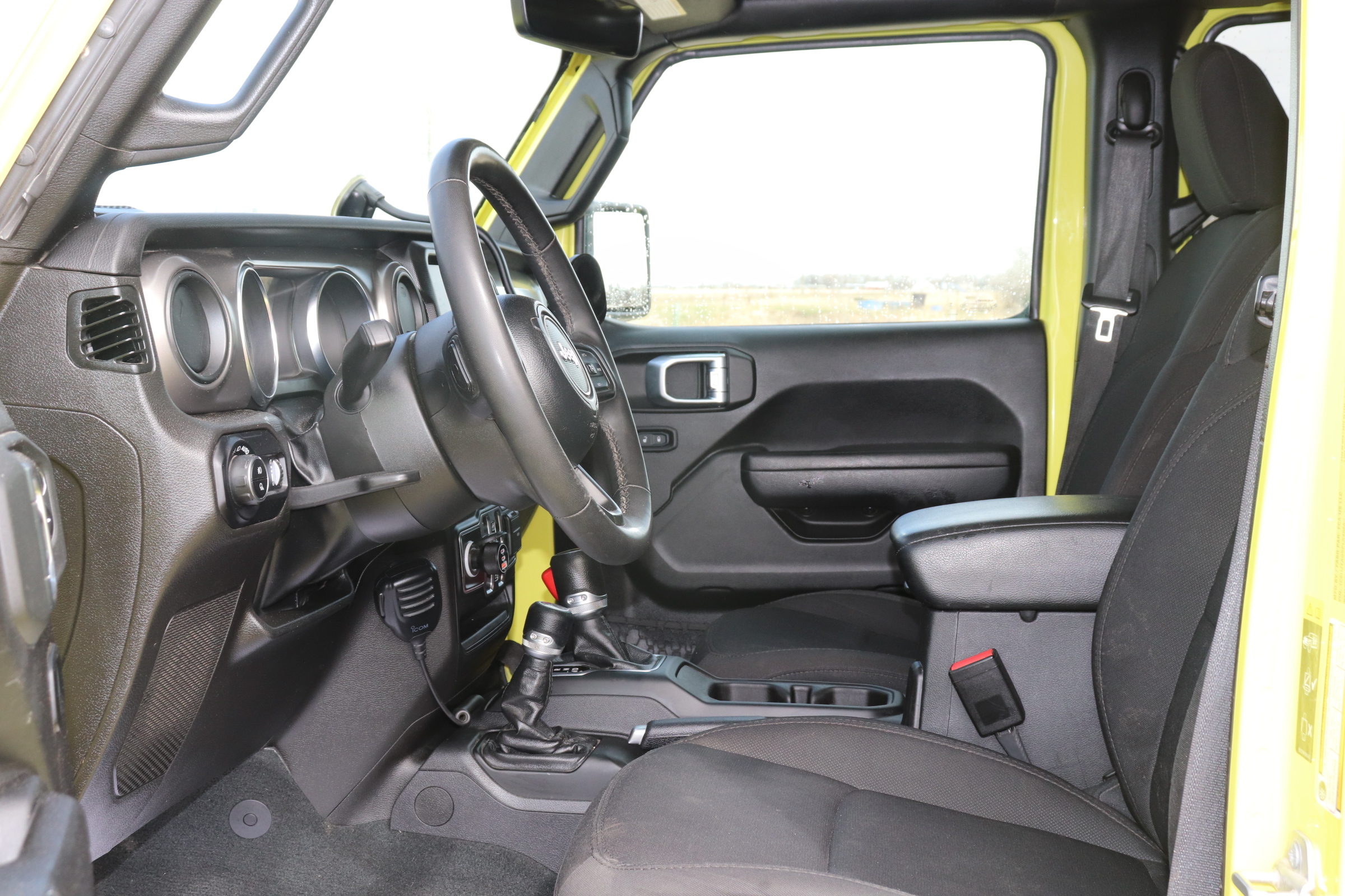 2023 Jeep Gladiator (G)(5) Sport - 10