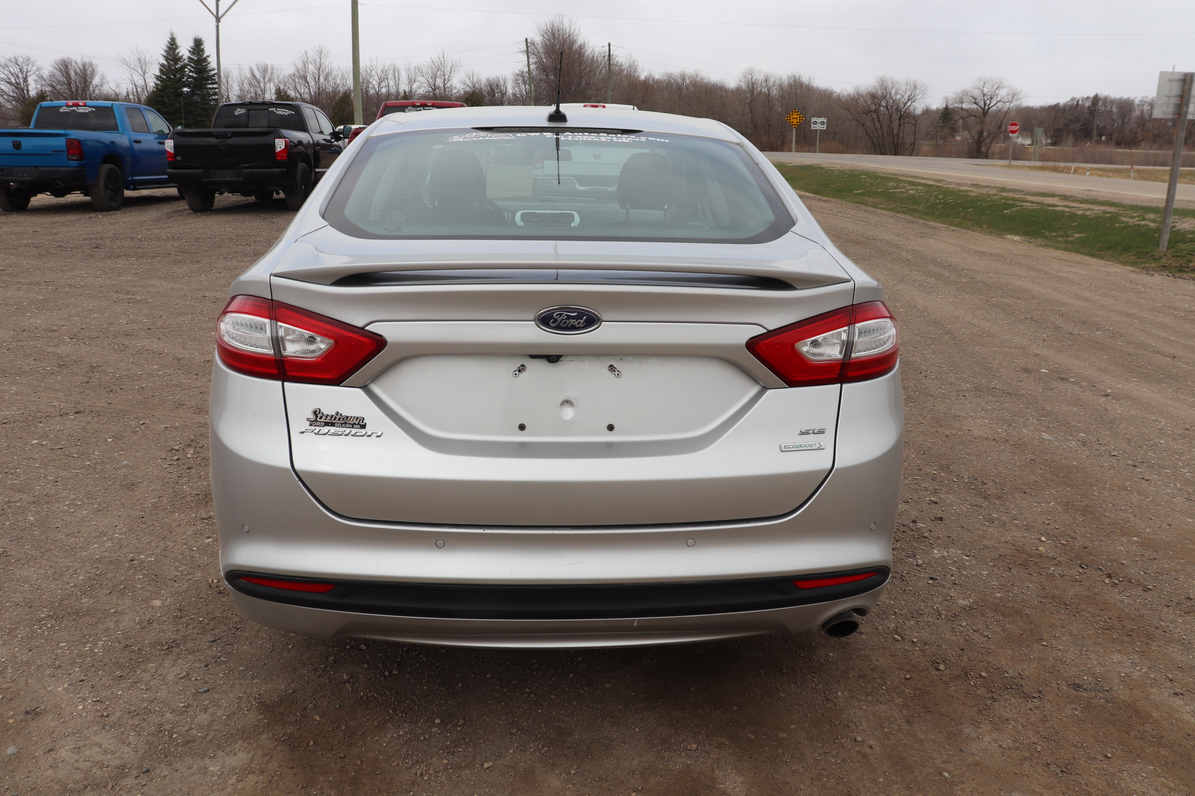 2013 Ford Fusion (R)(D)(5) SE - 8