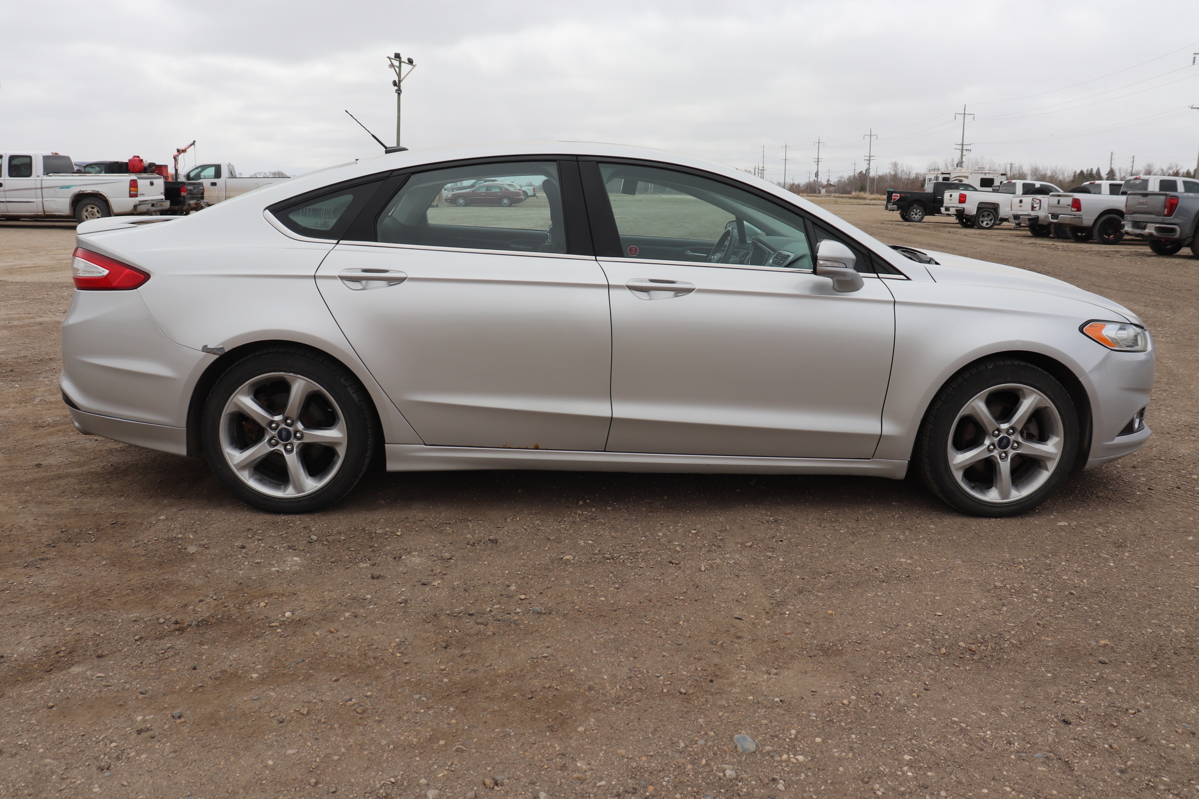 2013 Ford Fusion (R)(D)(5) SE - 5
